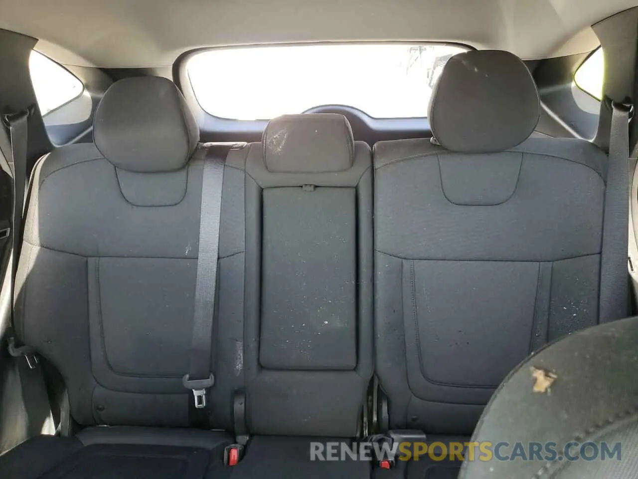 10 Photograph of a damaged car 5NMJBCAE2NH151827 HYUNDAI TUCSON 2022