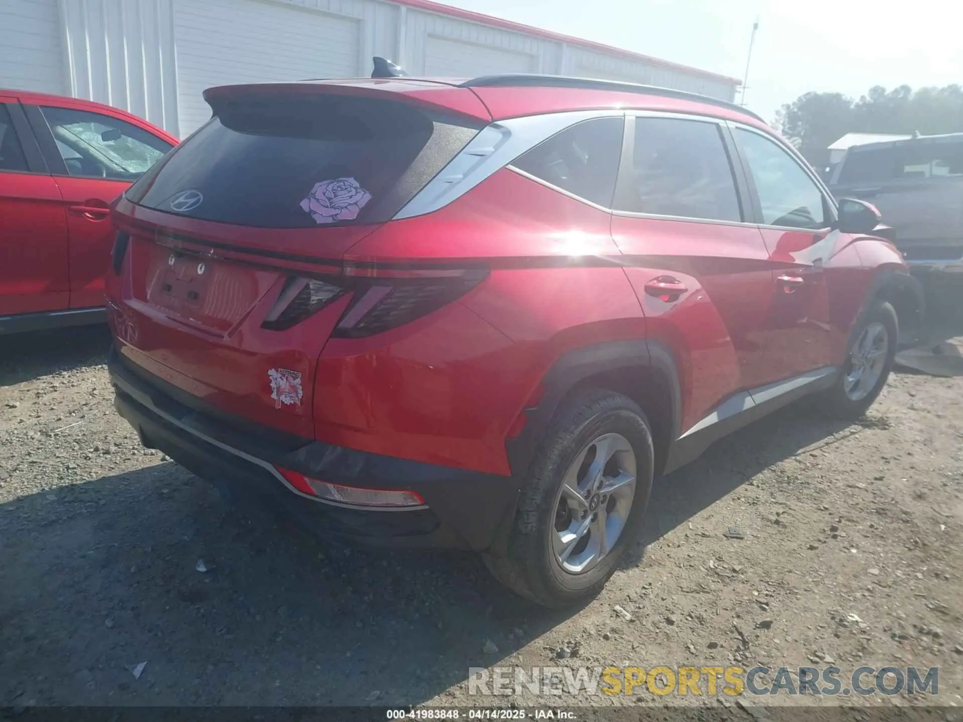 4 Фотография поврежденного автомобиля 5NMJBCAE3NH039036 HYUNDAI TUCSON 2022