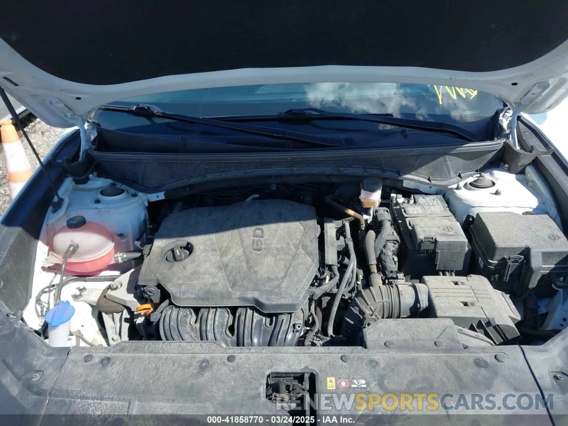 10 Photograph of a damaged car 5NMJBCAE4NH026876 HYUNDAI TUCSON 2022