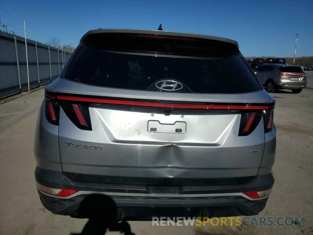 6 Photograph of a damaged car 5NMJBCAE4NH077181 HYUNDAI TUCSON 2022