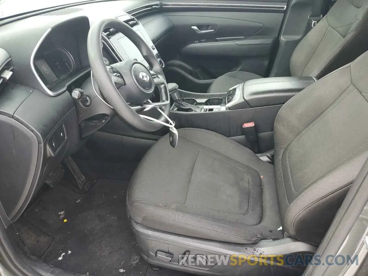 7 Photograph of a damaged car 5NMJBCAE5NH154804 HYUNDAI TUCSON 2022