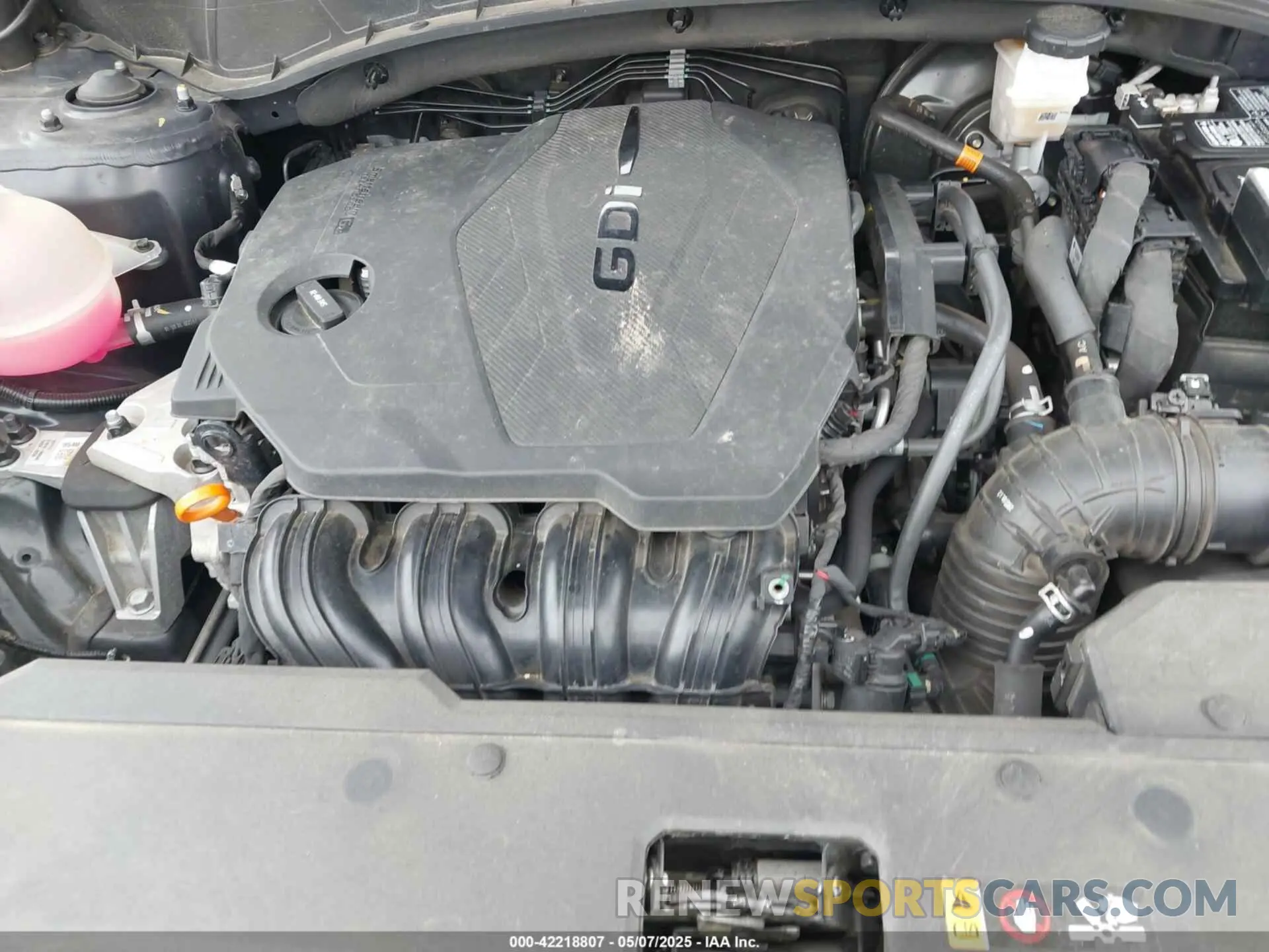 10 Photograph of a damaged car 5NMJBCAE7NH118998 HYUNDAI TUCSON 2022