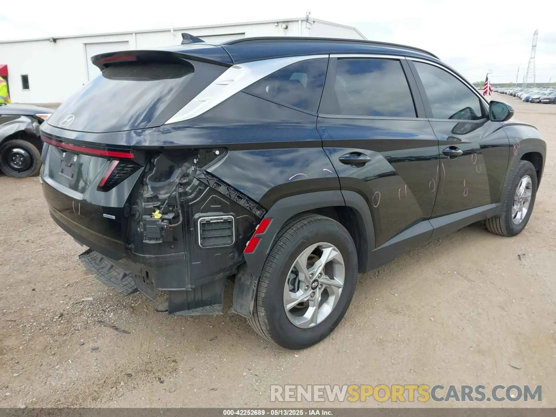 4 Фотография поврежденного автомобиля 5NMJBCAE9NH038148 HYUNDAI TUCSON 2022