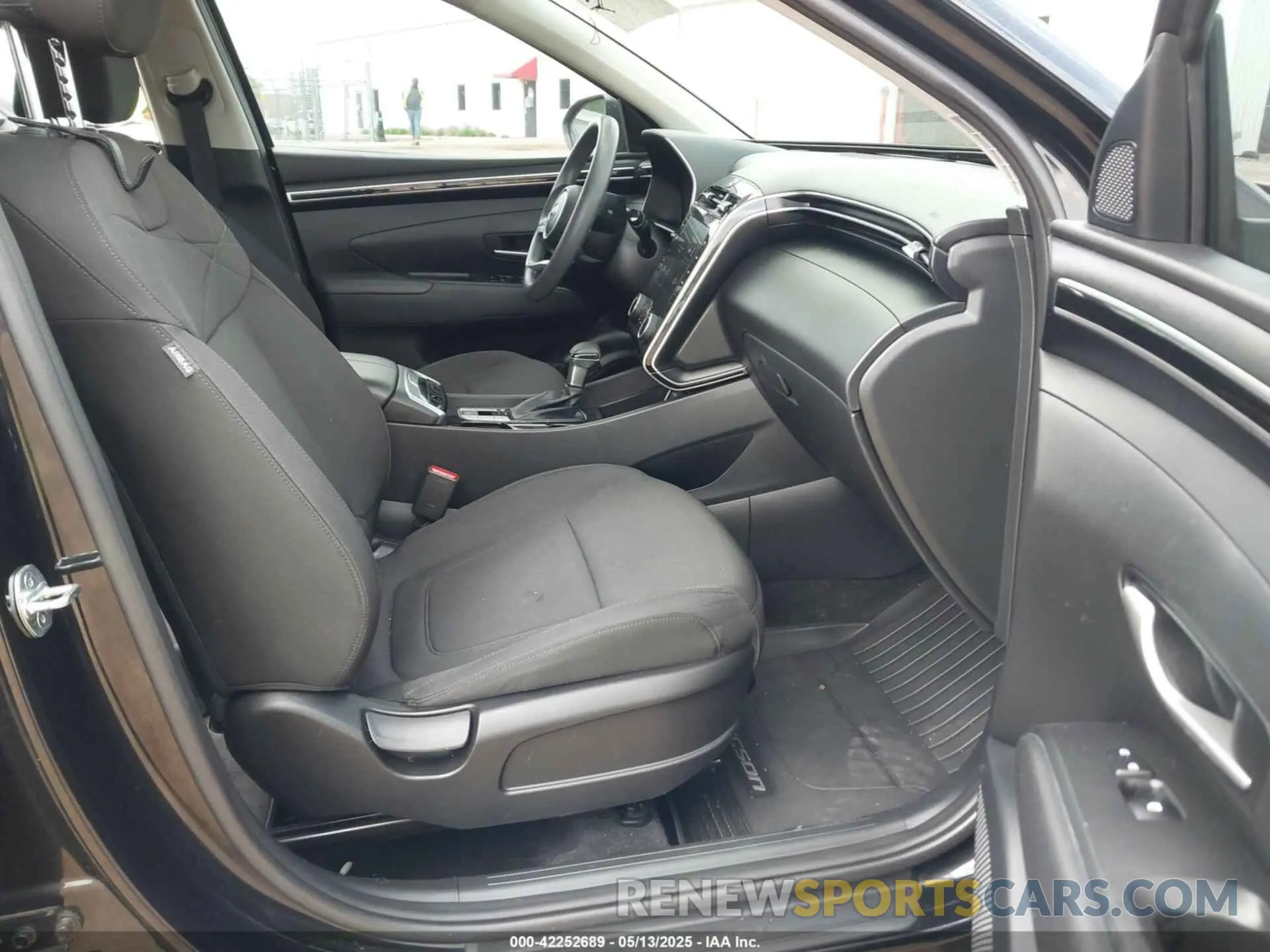 5 Фотография поврежденного автомобиля 5NMJBCAE9NH038148 HYUNDAI TUCSON 2022