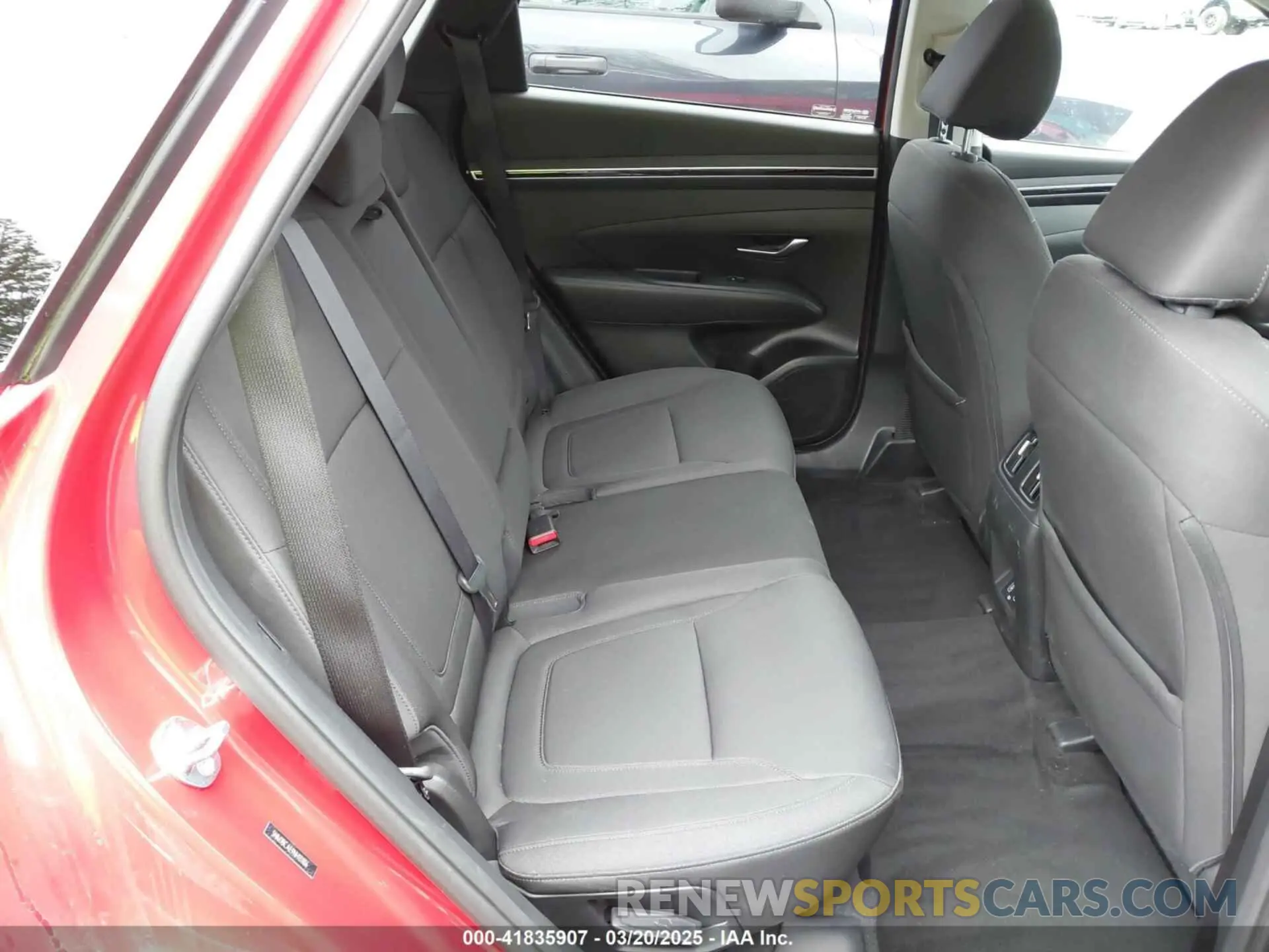 8 Фотография поврежденного автомобиля 5NMJBCAE9NH131106 HYUNDAI TUCSON 2022