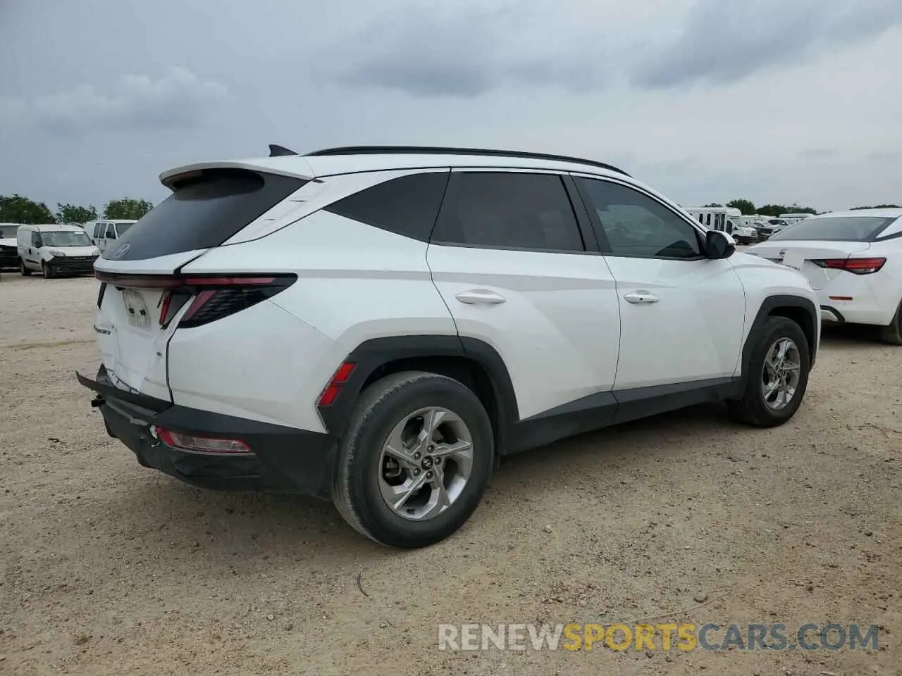 3 Photograph of a damaged car 5NMJBCAEXNH131003 HYUNDAI TUCSON 2022
