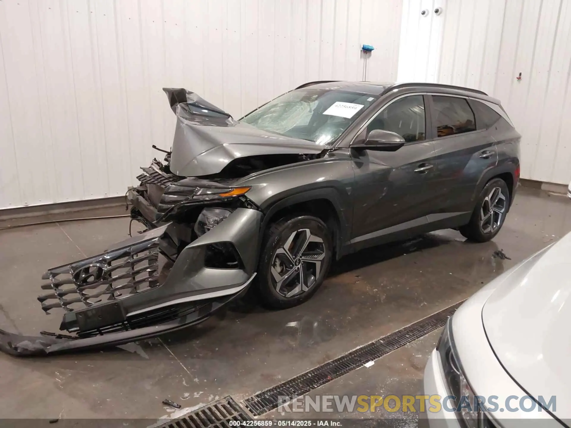 2 Photograph of a damaged car 5NMJC3AE3NH088315 HYUNDAI TUCSON 2022