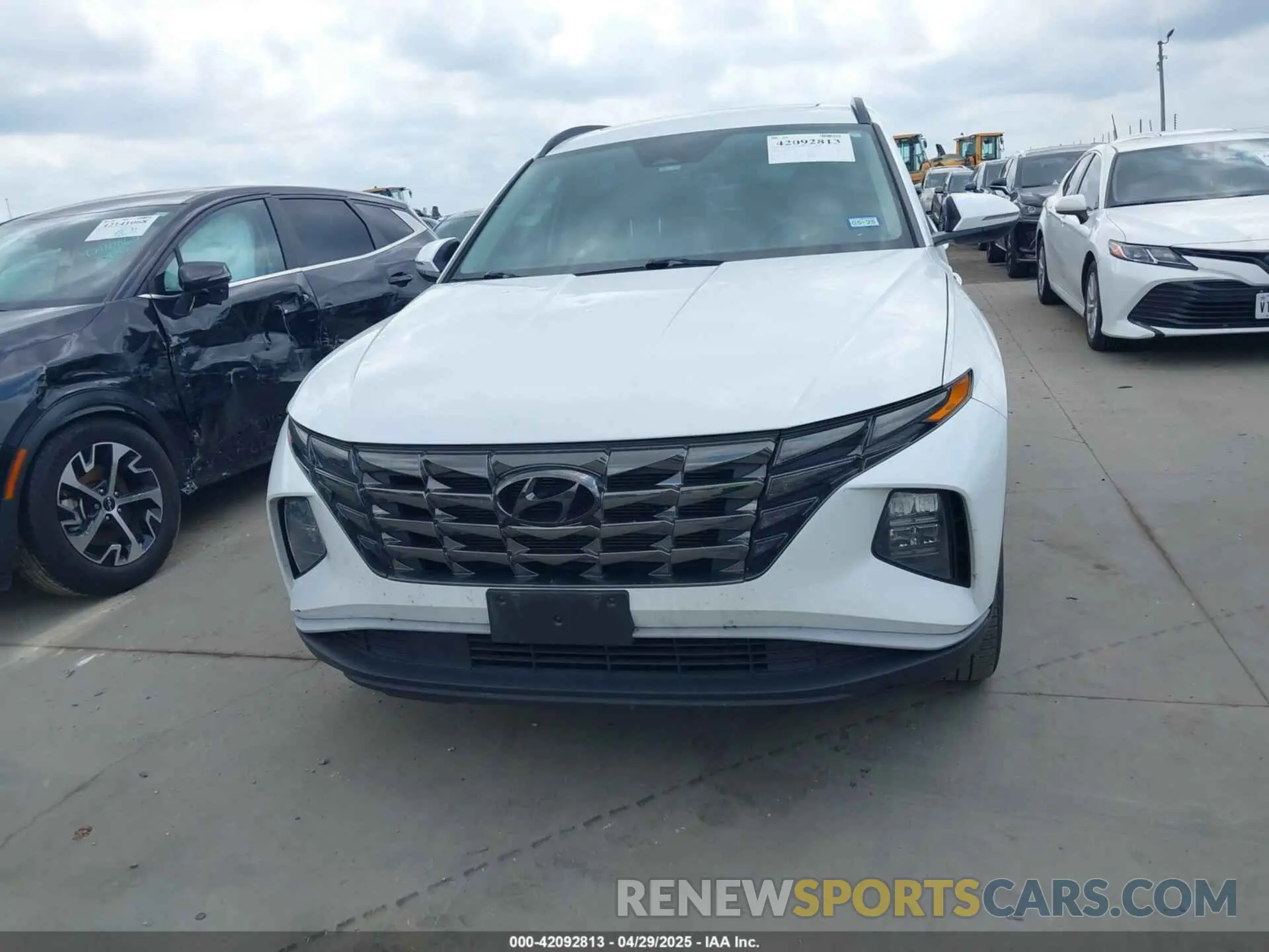 12 Фотография поврежденного автомобиля 5NMJC3AE4NH120656 HYUNDAI TUCSON 2022