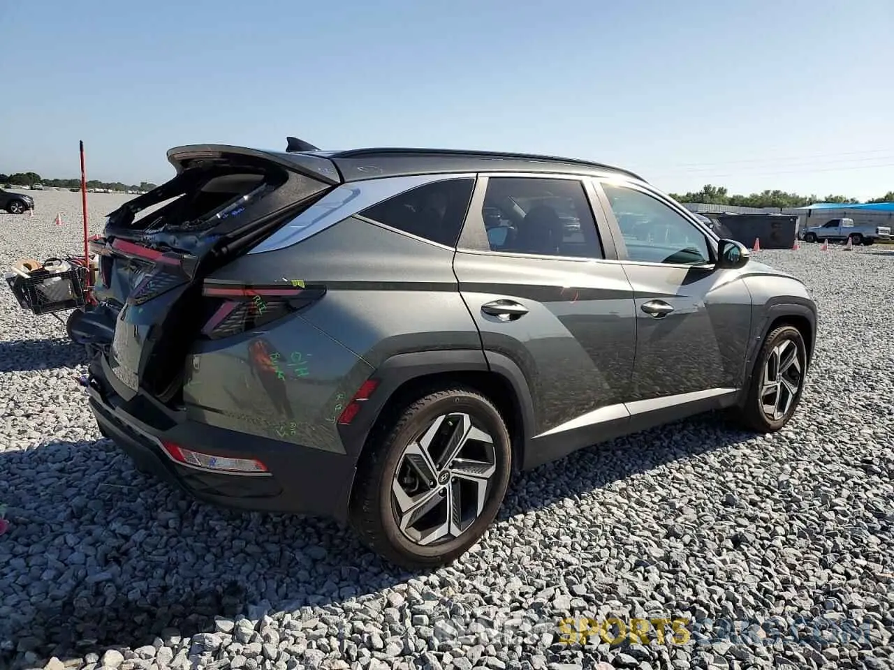 3 Photograph of a damaged car 5NMJC3AE7NH097454 HYUNDAI TUCSON 2022