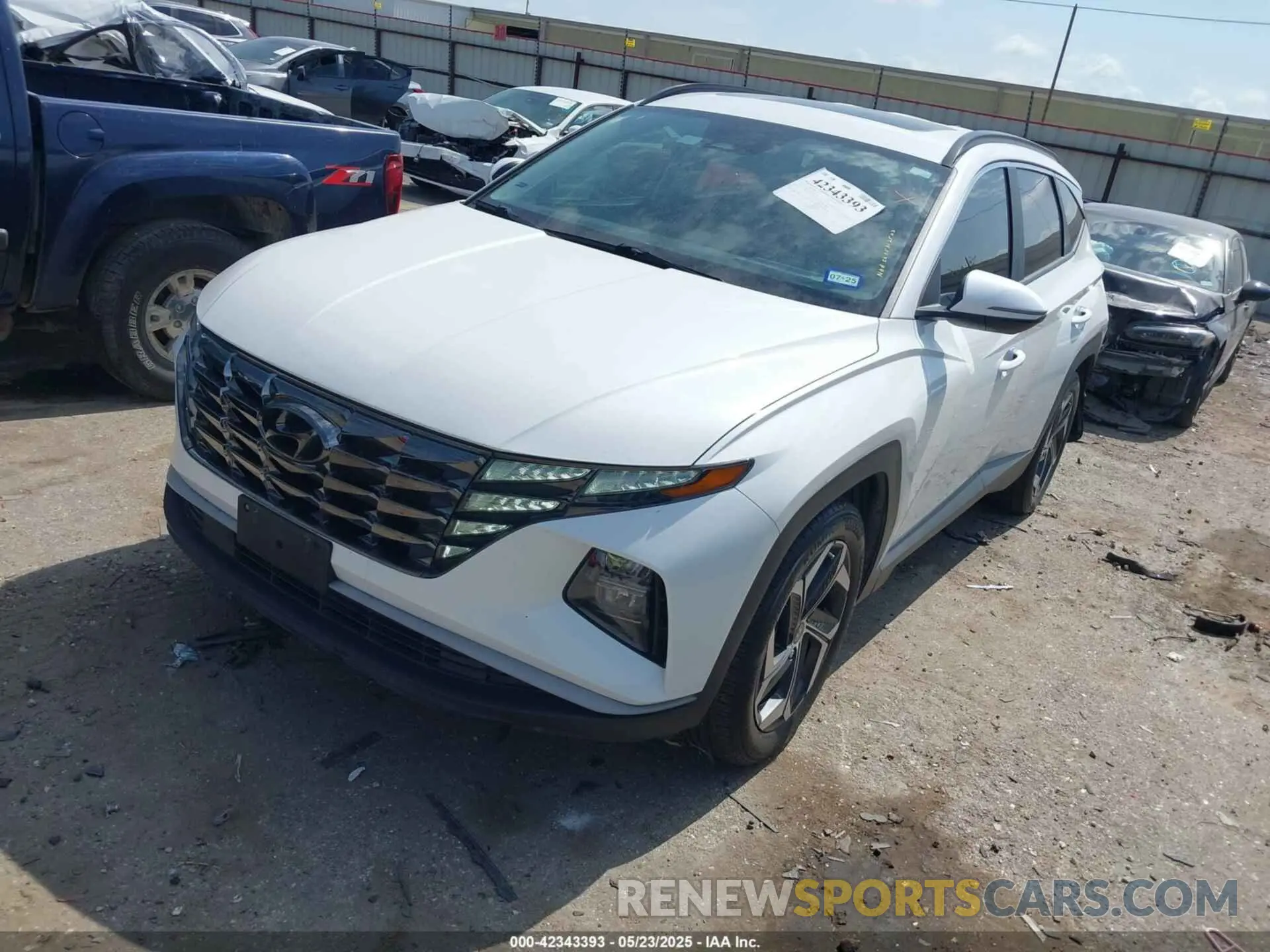 2 Photograph of a damaged car 5NMJC3AE8NH154776 HYUNDAI TUCSON 2022