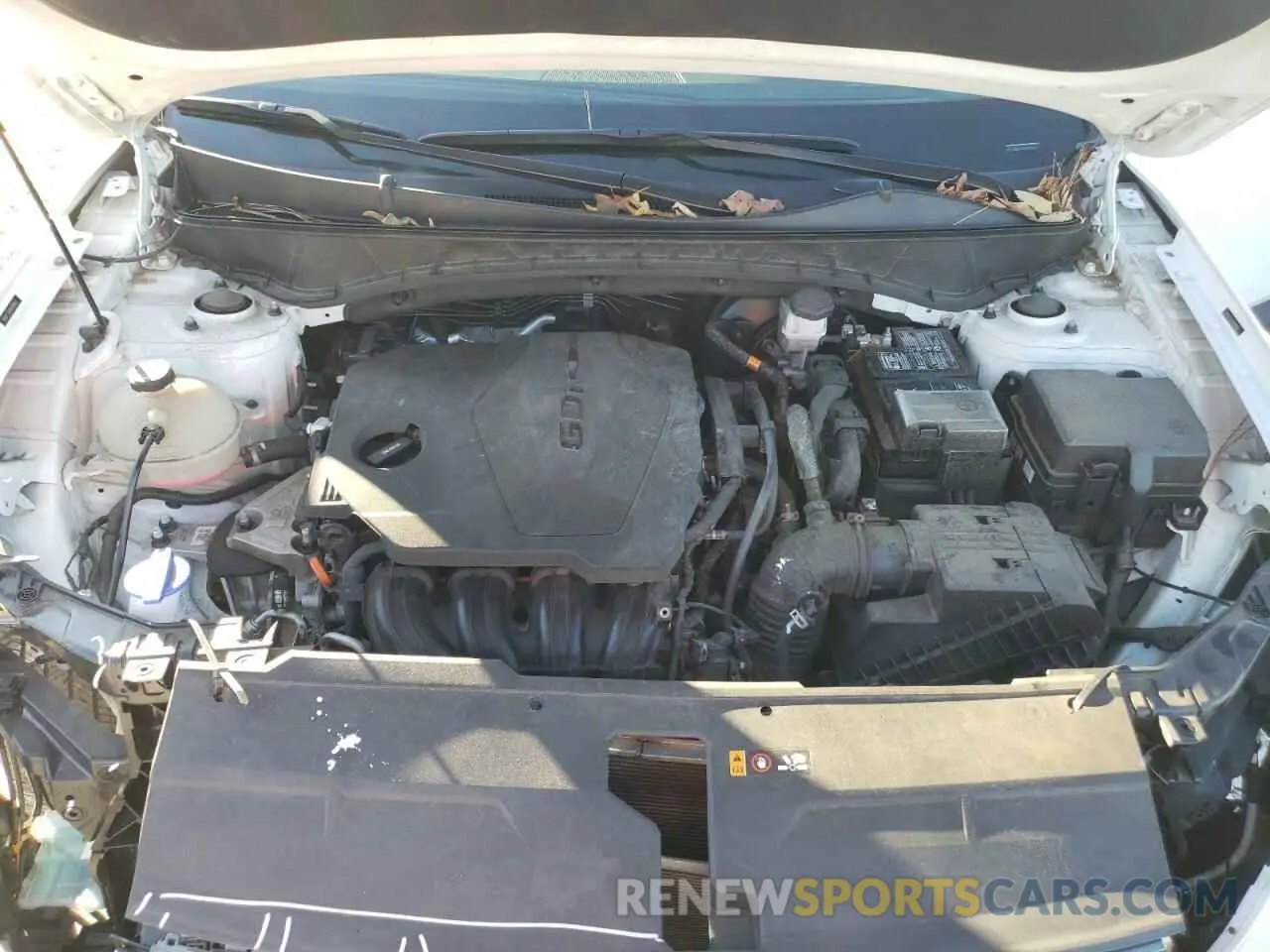 12 Photograph of a damaged car 5NMJC3AE9NH058462 HYUNDAI TUCSON 2022