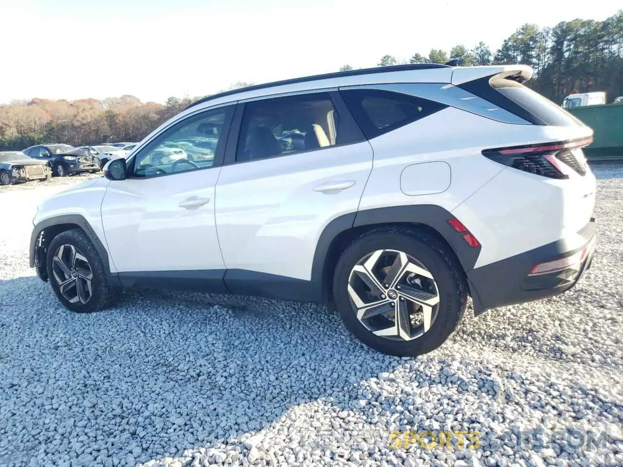 2 Photograph of a damaged car 5NMJC3AE9NH058462 HYUNDAI TUCSON 2022