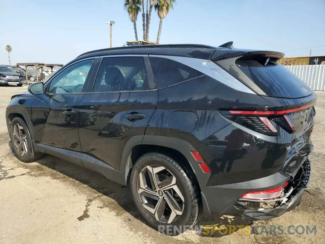 2 Photograph of a damaged car 5NMJC3AE9NH120507 HYUNDAI TUCSON 2022