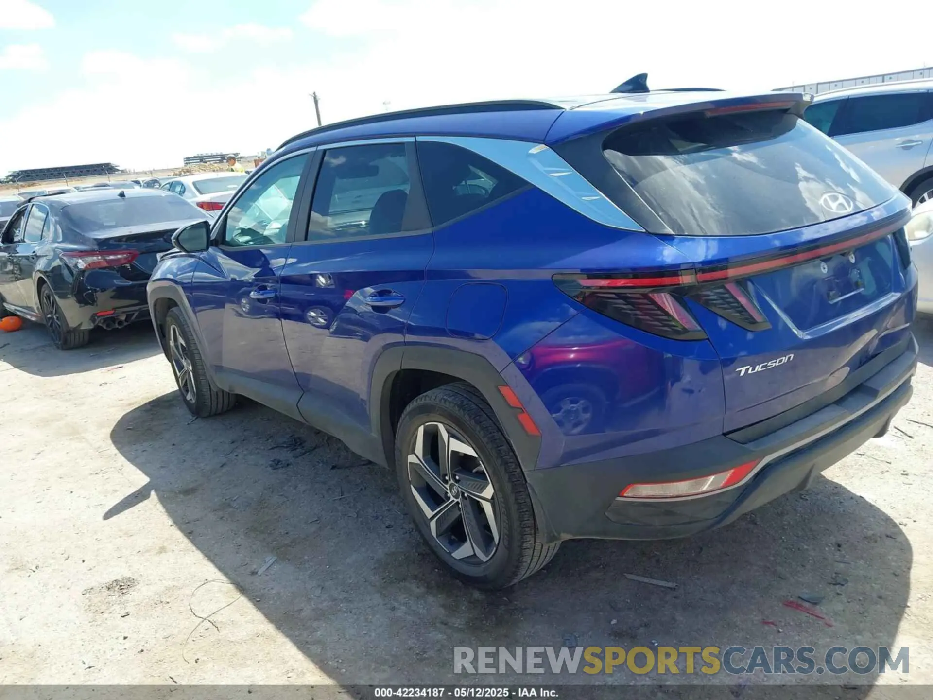 3 Фотография поврежденного автомобиля 5NMJCCAE1NH094565 HYUNDAI TUCSON 2022
