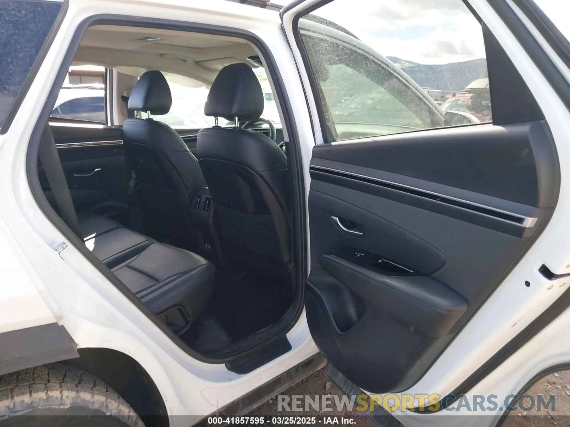 8 Фотография поврежденного автомобиля 5NMJCCAE9NH092286 HYUNDAI TUCSON 2022