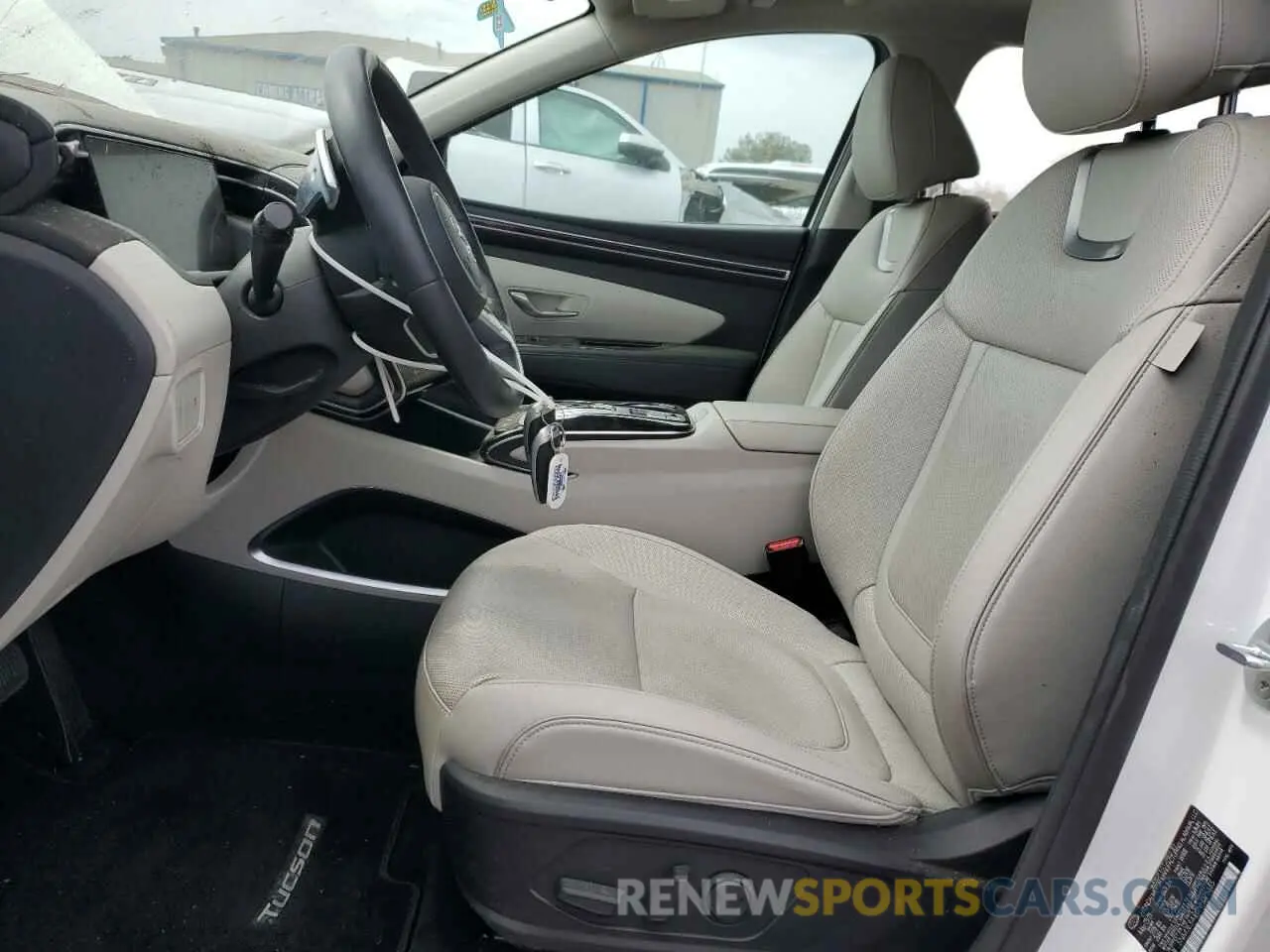 7 Photograph of a damaged car 5NMJE3AE0NH025635 HYUNDAI TUCSON 2022
