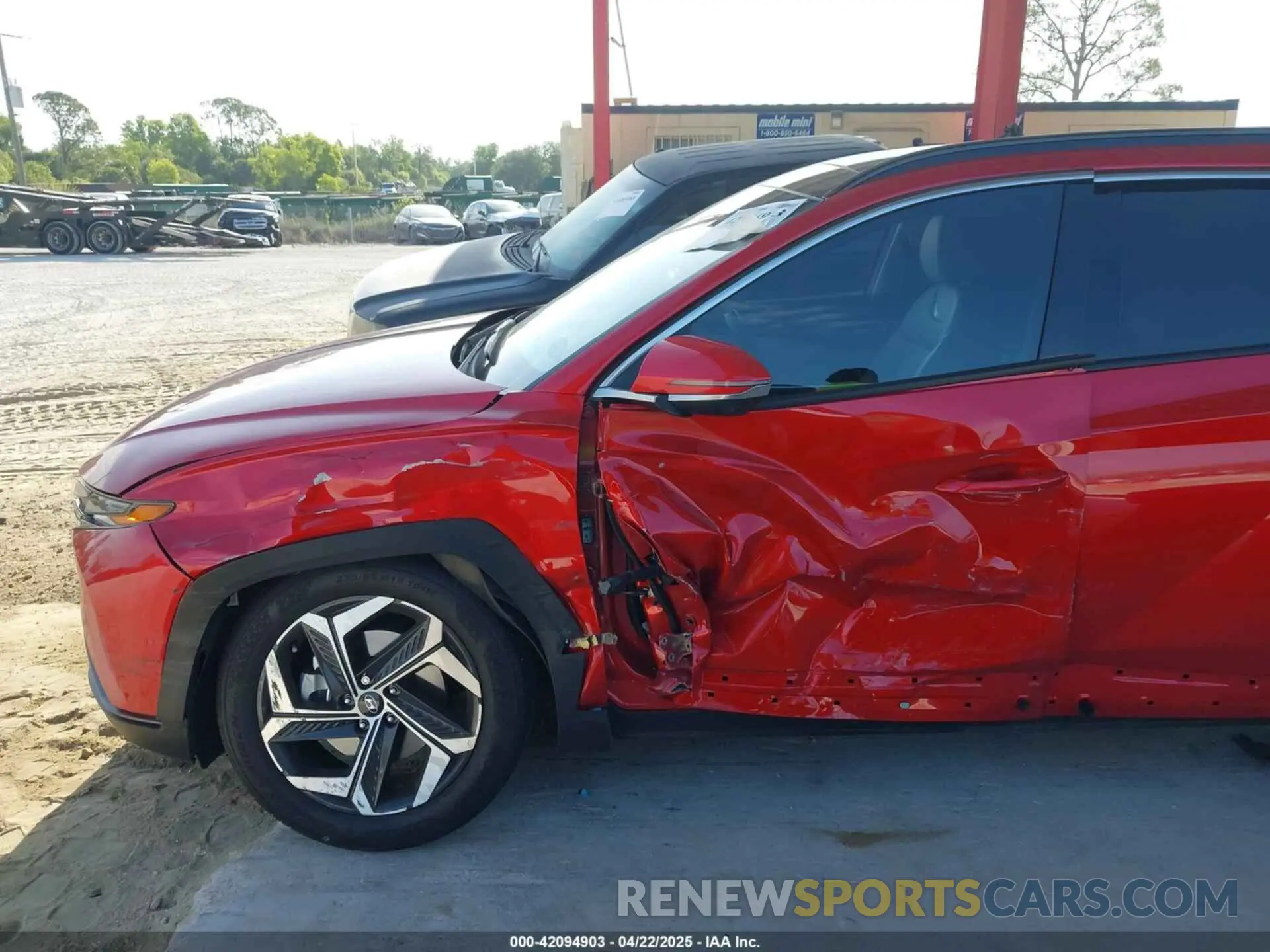 6 Photograph of a damaged car 5NMJE3AE3NH142738 HYUNDAI TUCSON 2022
