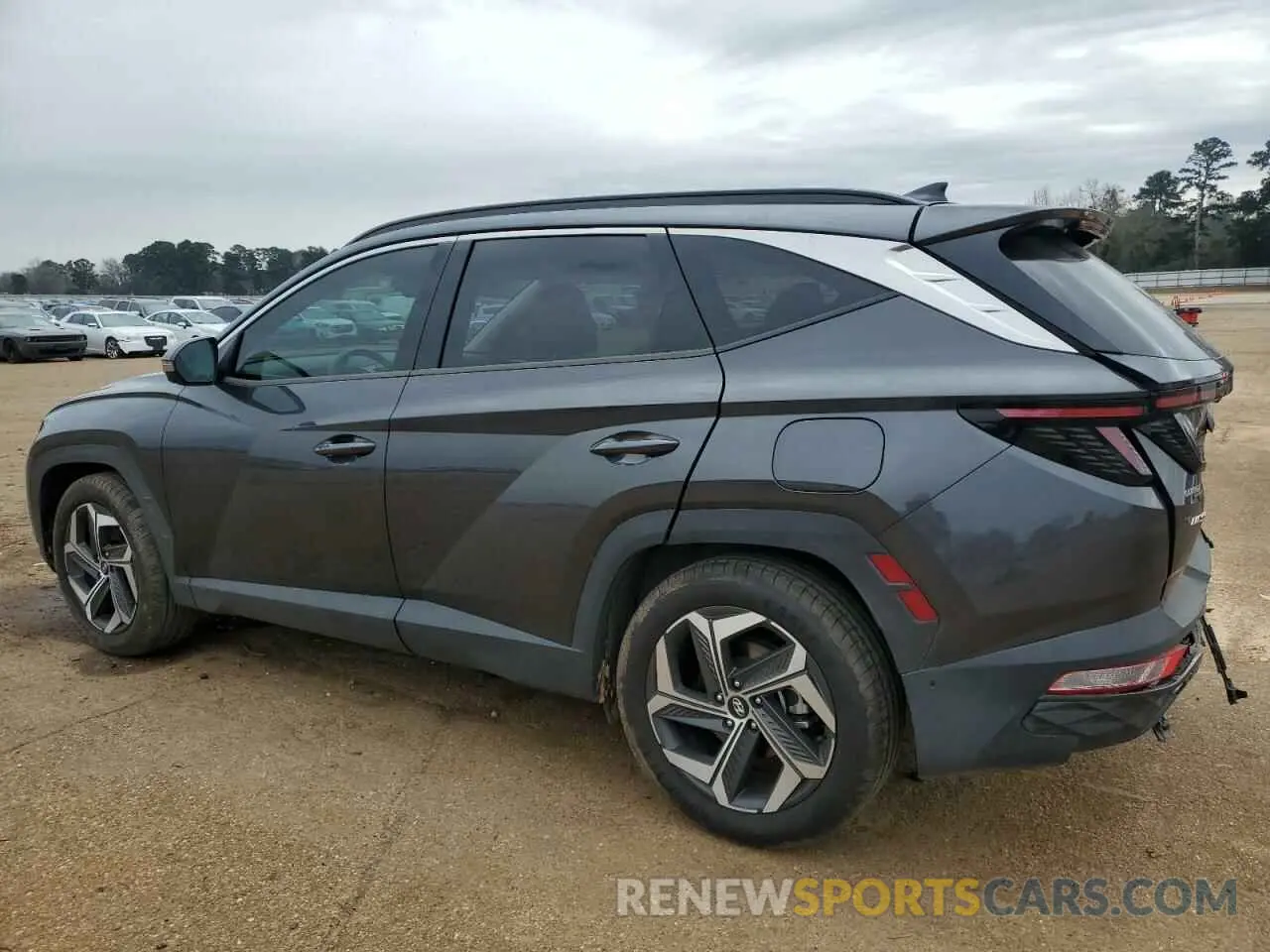 2 Photograph of a damaged car 5NMJE3AE4NH024679 HYUNDAI TUCSON 2022