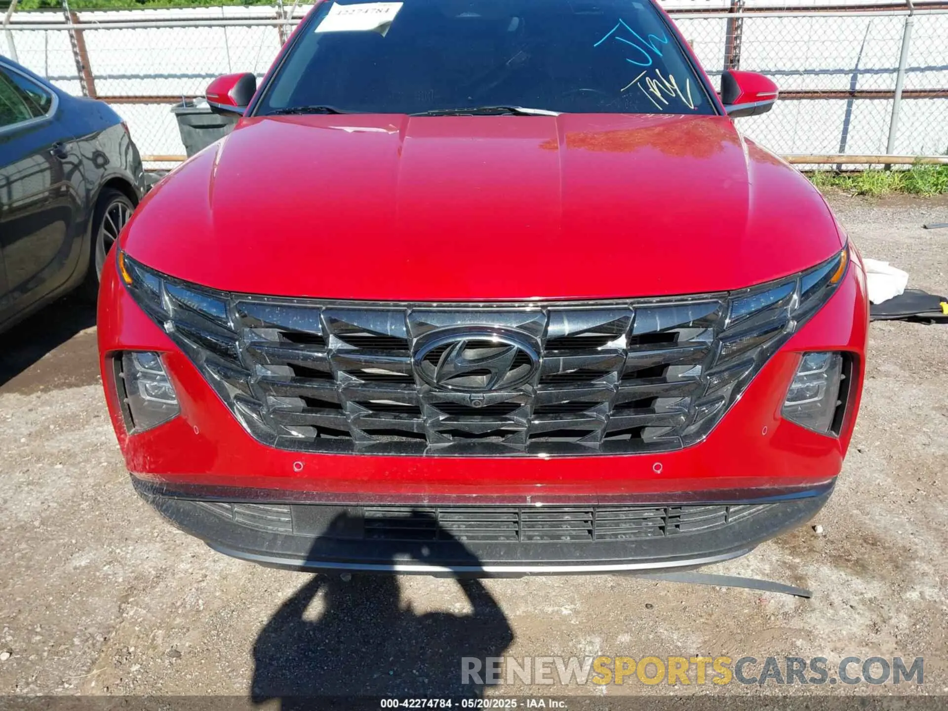 12 Photograph of a damaged car 5NMJE3AE5NH044312 HYUNDAI TUCSON 2022