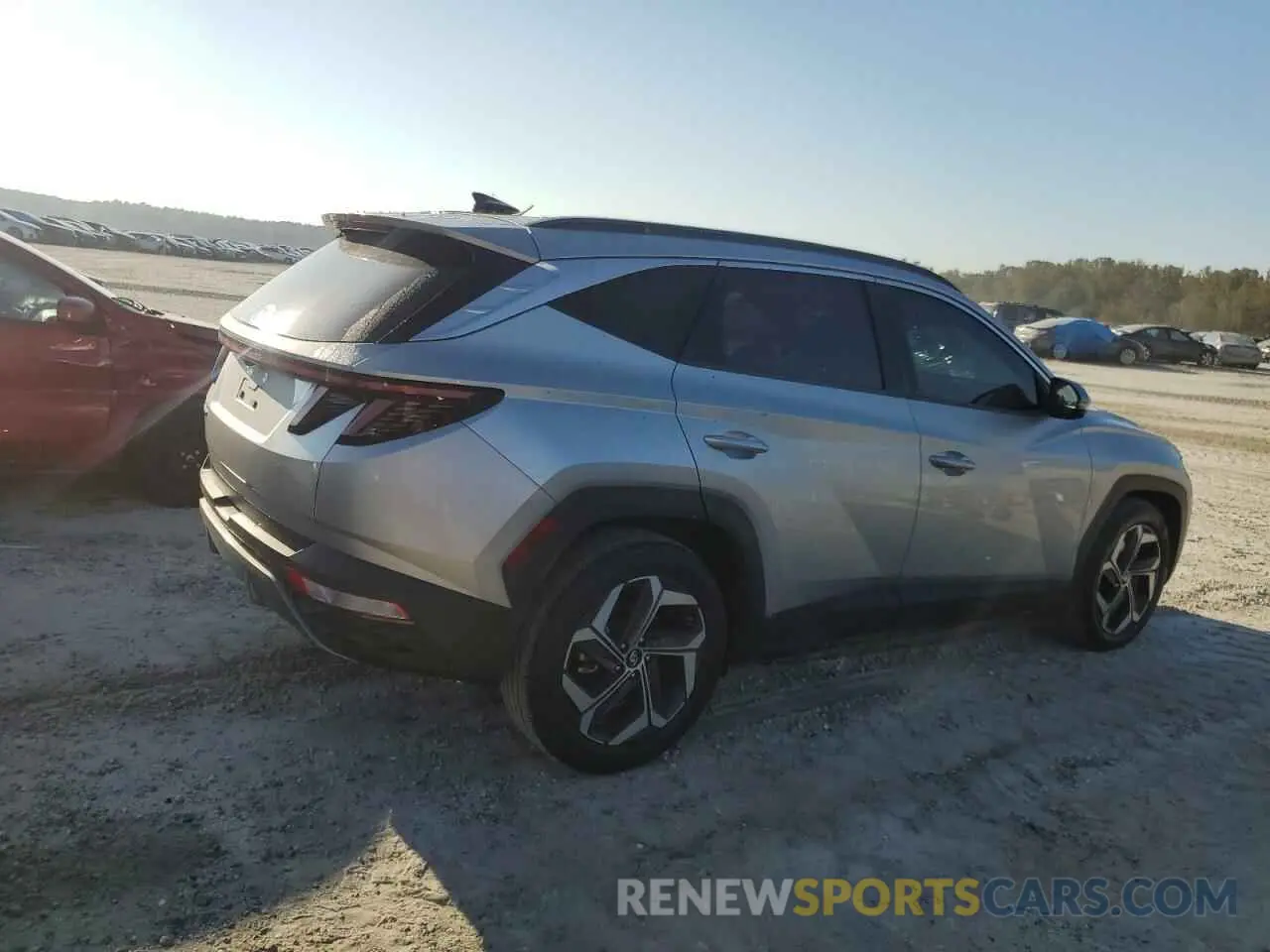 3 Photograph of a damaged car 5NMJE3AE8NH024653 HYUNDAI TUCSON 2022