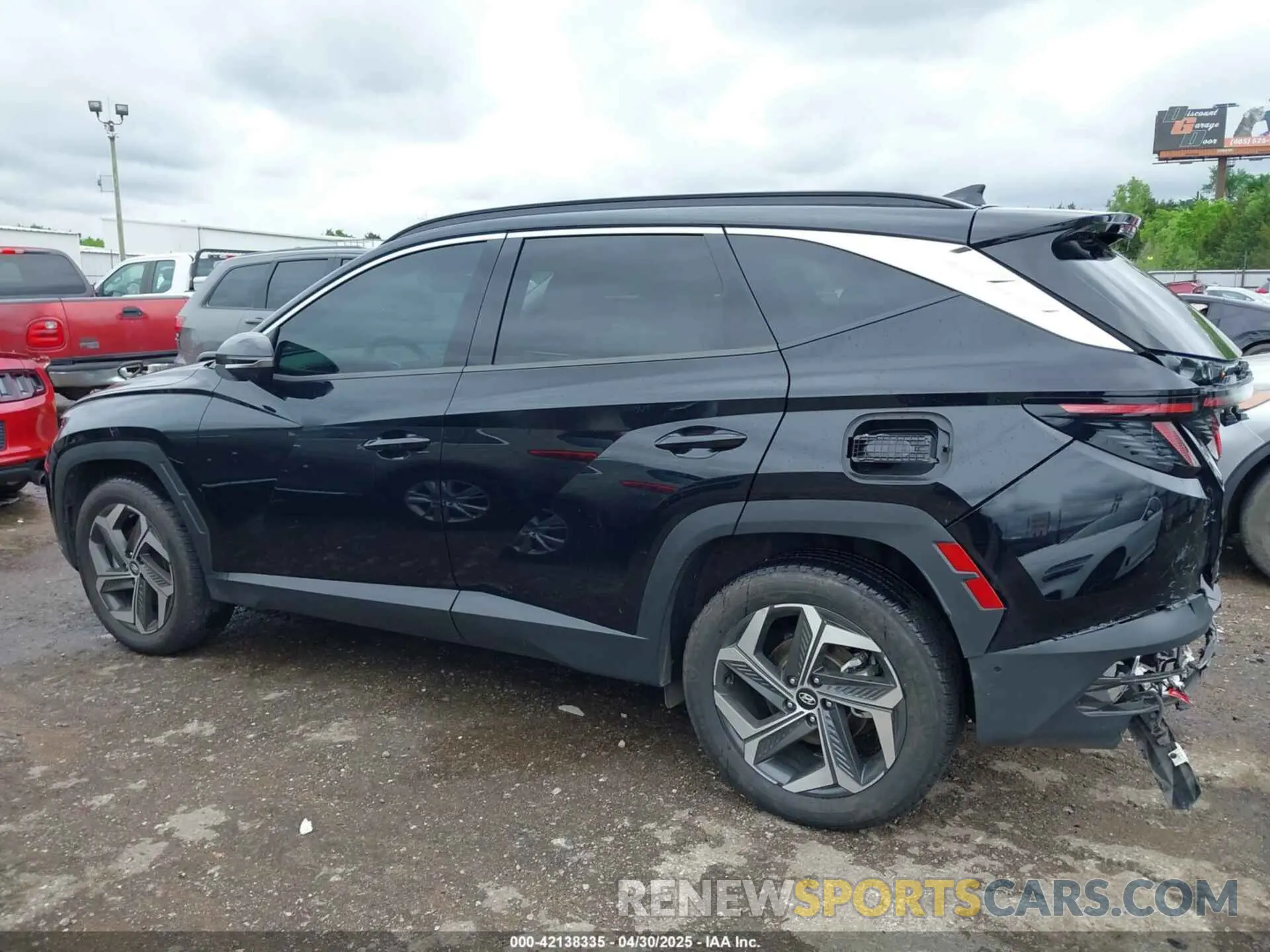 14 Photograph of a damaged car 5NMJECAE2NH000848 HYUNDAI TUCSON 2022