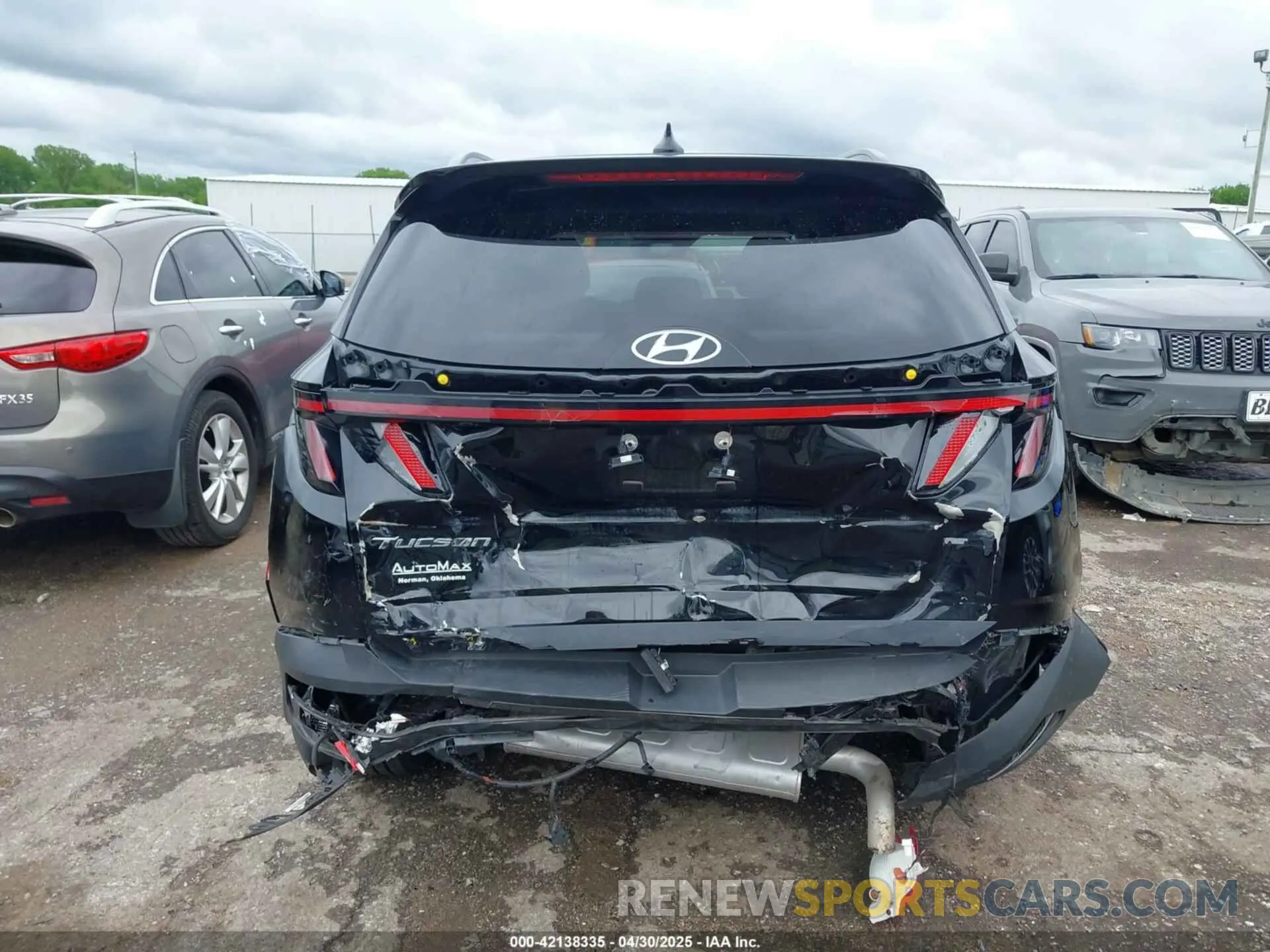 16 Photograph of a damaged car 5NMJECAE2NH000848 HYUNDAI TUCSON 2022
