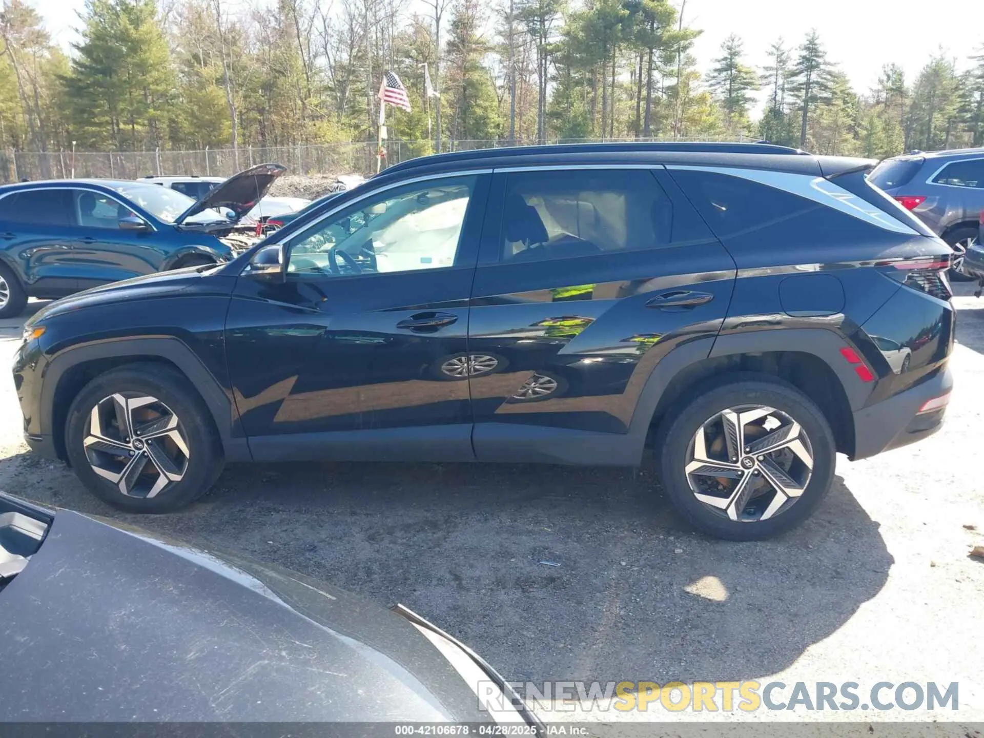 15 Photograph of a damaged car 5NMJECAE3NH143162 HYUNDAI TUCSON 2022