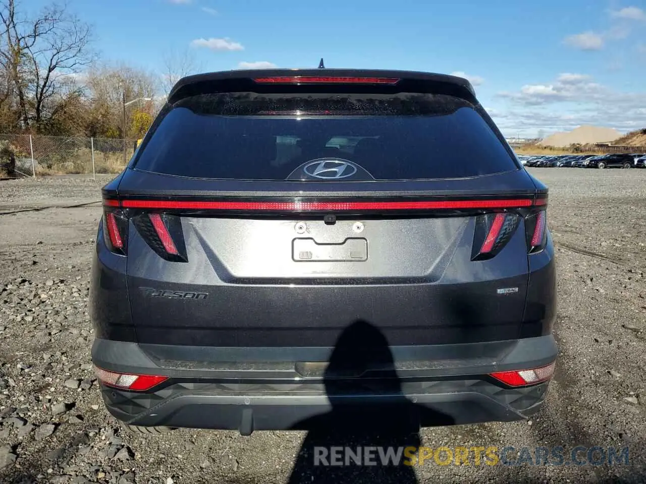6 Photograph of a damaged car 5NMJECAE8NH113641 HYUNDAI TUCSON 2022