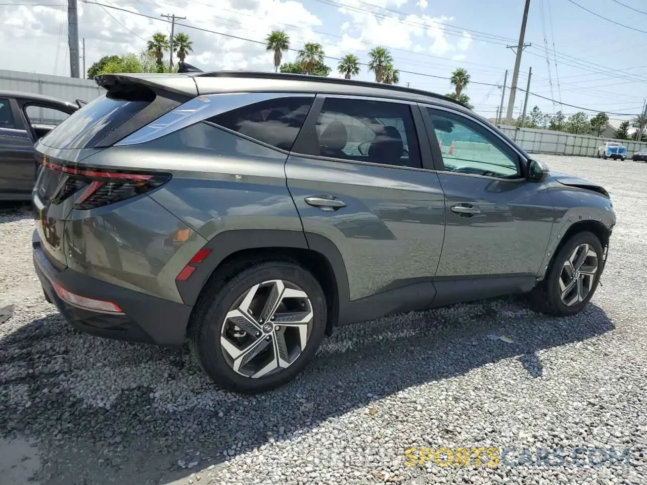 3 Photograph of a damaged car 5NMJF3AE3NH067374 HYUNDAI TUCSON 2022