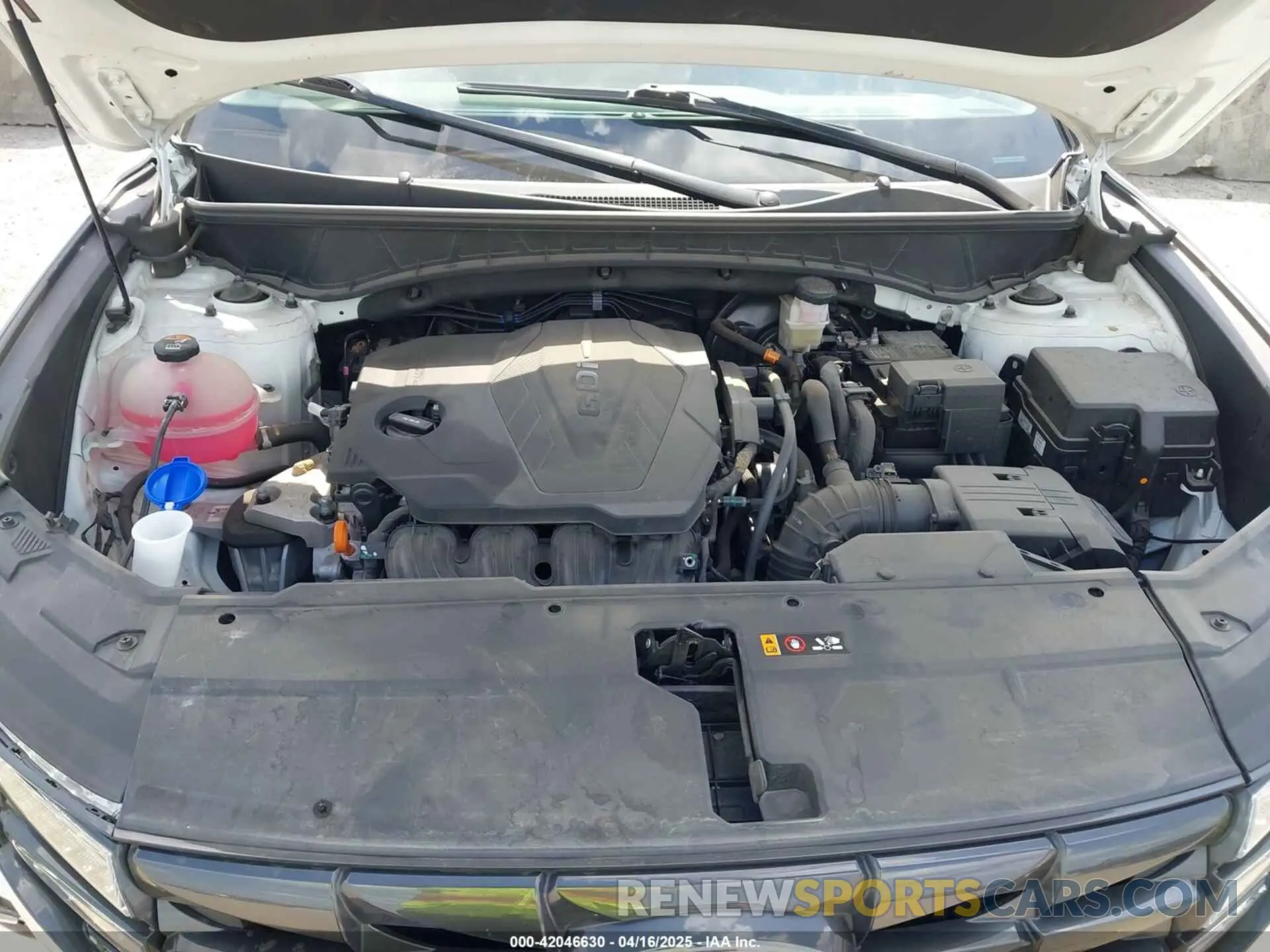 10 Photograph of a damaged car 5NMJF3AE4NH108109 HYUNDAI TUCSON 2022