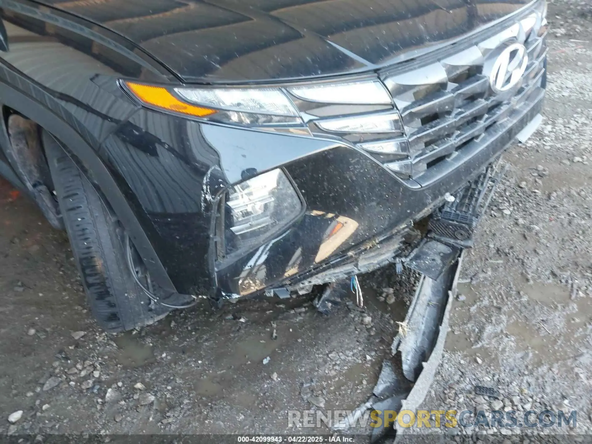 12 Photograph of a damaged car 5NMJF3AE4NH151395 HYUNDAI TUCSON 2022