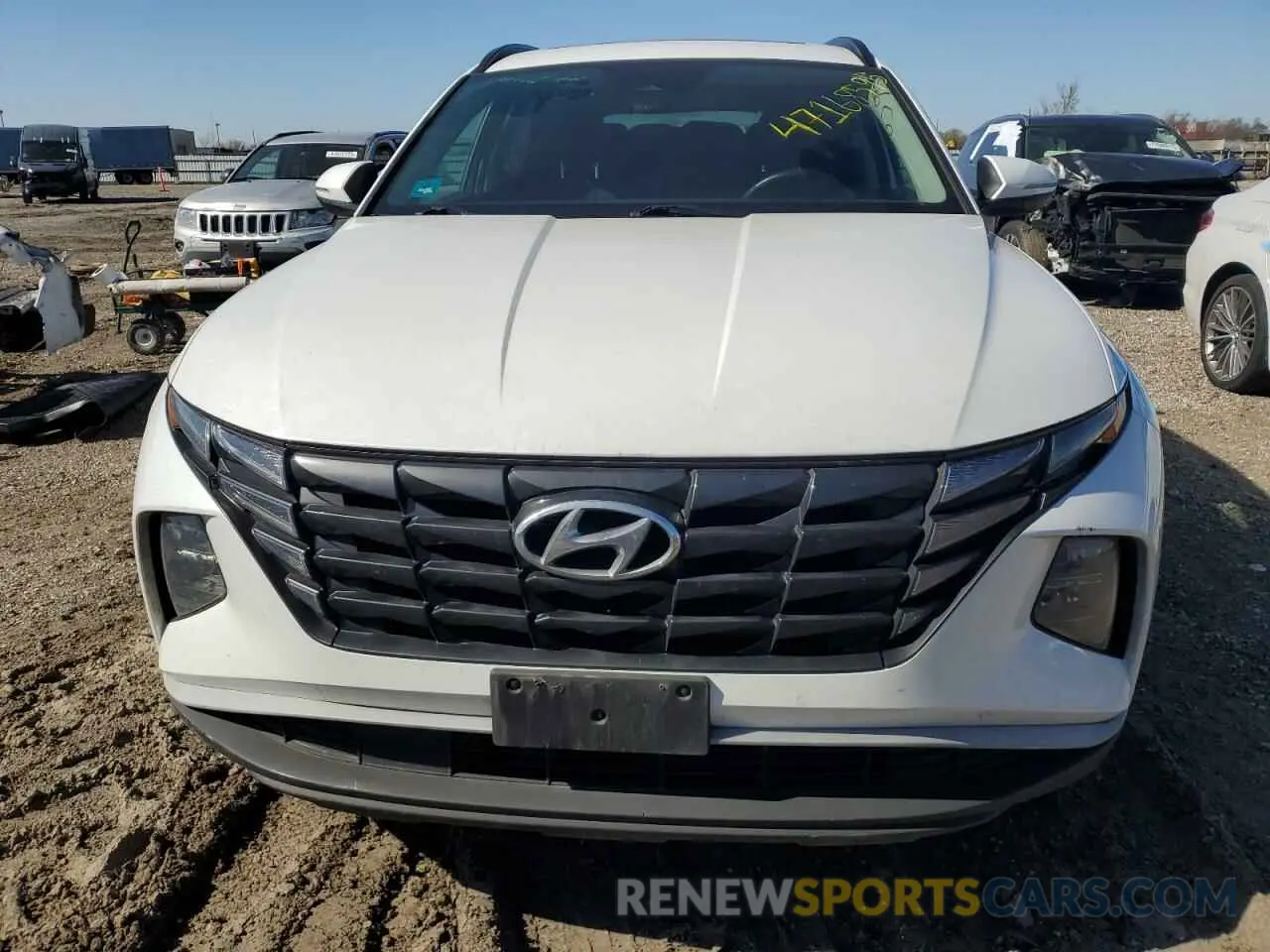 5 Photograph of a damaged car 5NMJF3AE5NH096147 HYUNDAI TUCSON 2022
