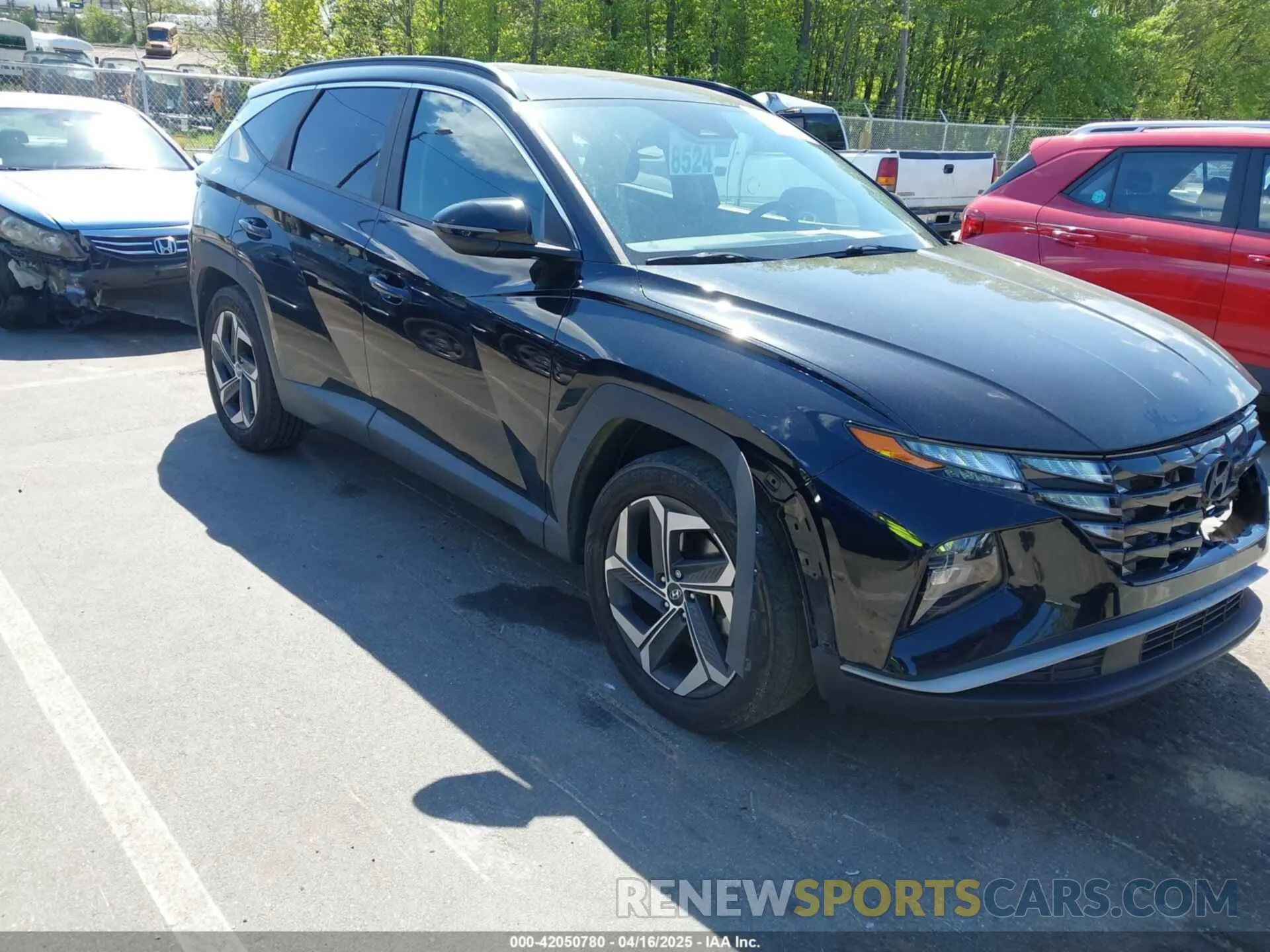 1 Photograph of a damaged car 5NMJF3AE6NH018945 HYUNDAI TUCSON 2022