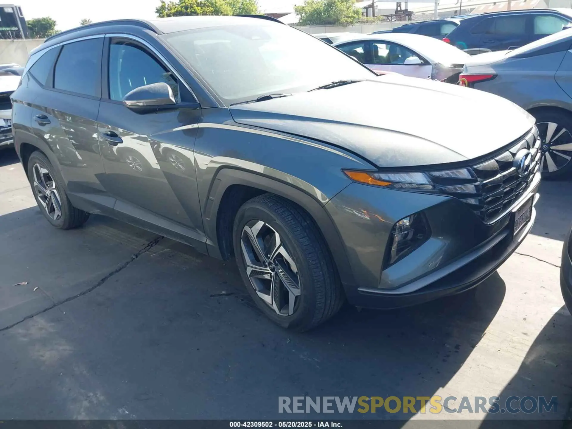 1 Photograph of a damaged car 5NMJF3AE6NH133724 HYUNDAI TUCSON 2022