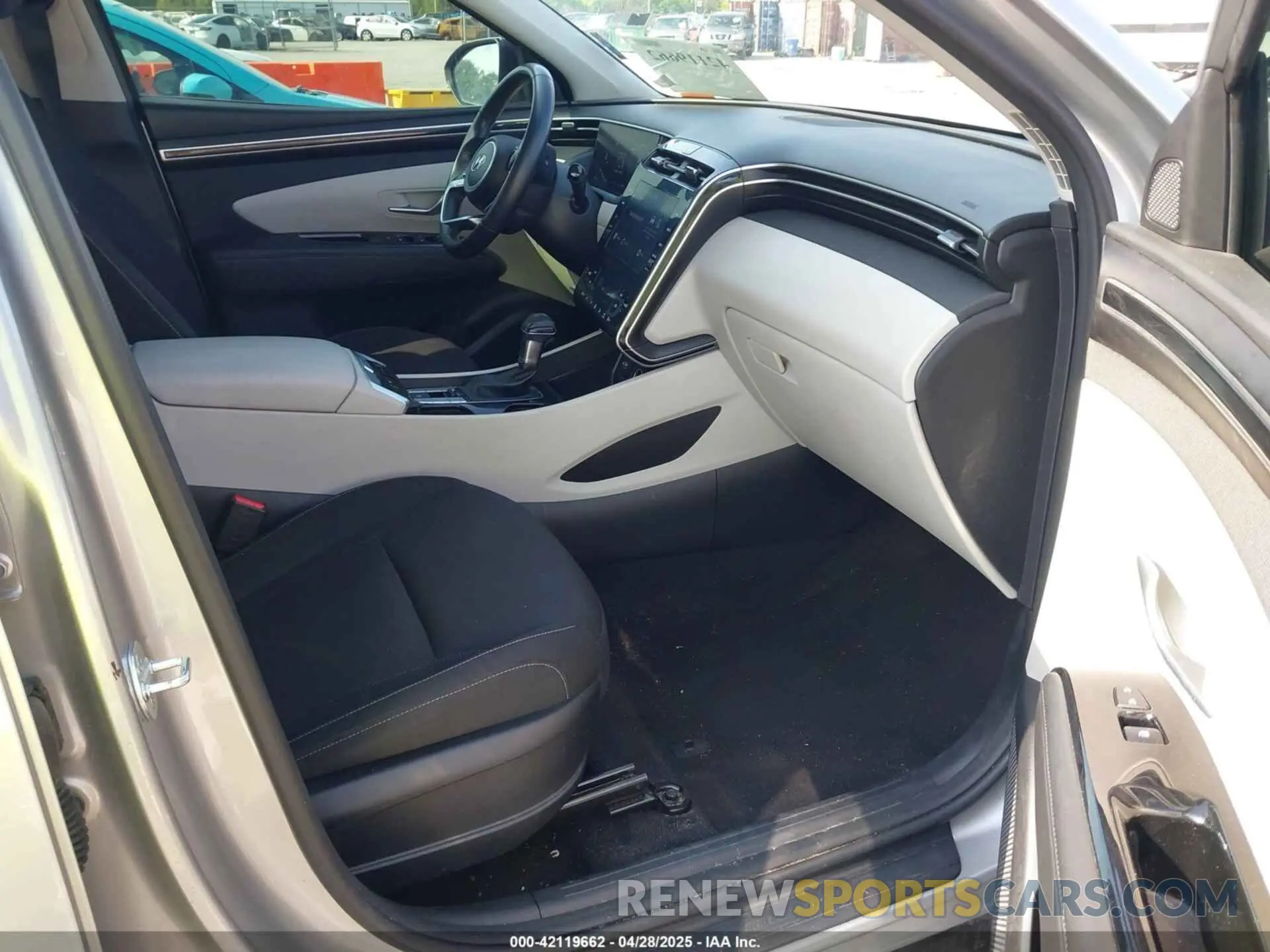 5 Фотография поврежденного автомобиля 5NMJFCAE3NH007613 HYUNDAI TUCSON 2022