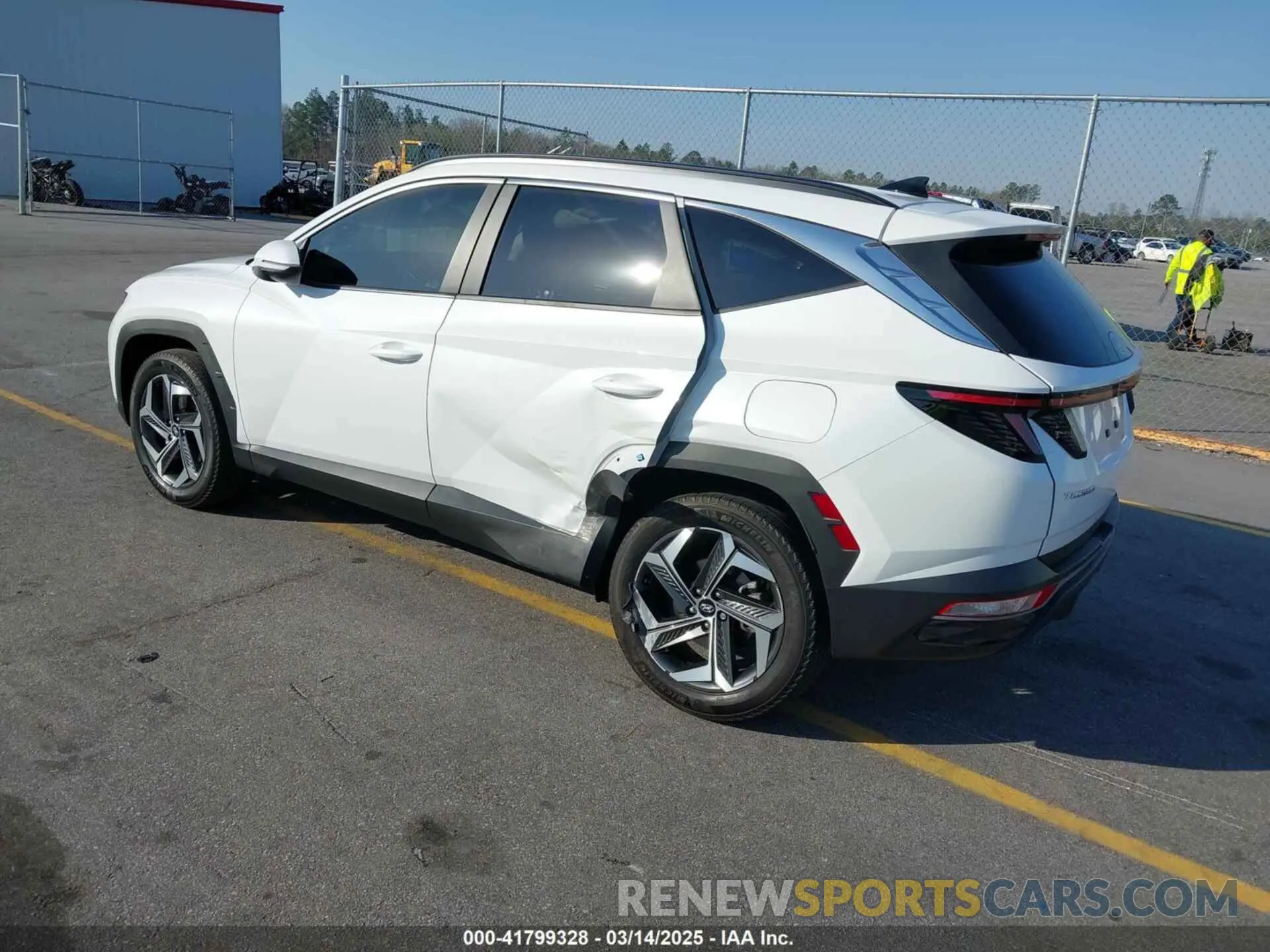 3 Фотография поврежденного автомобиля 5NMJFCAE4NH096155 HYUNDAI TUCSON 2022