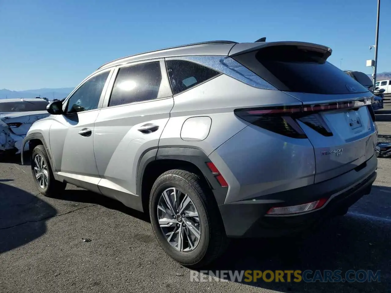 2 Photograph of a damaged car KM8JBCA11NU053146 HYUNDAI TUCSON 2022