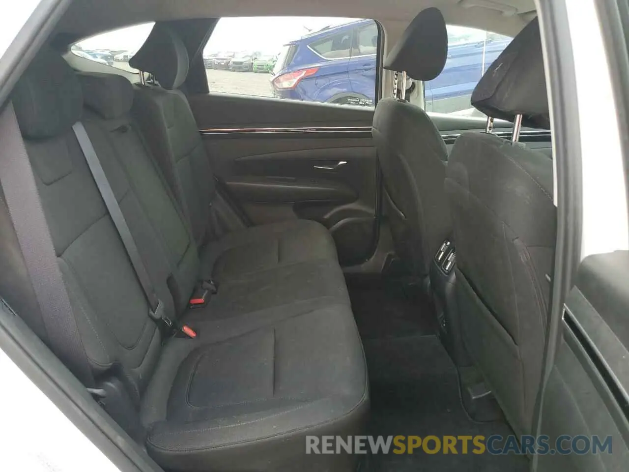 11 Photograph of a damaged car KM8JBCA1XNU022364 HYUNDAI TUCSON 2022