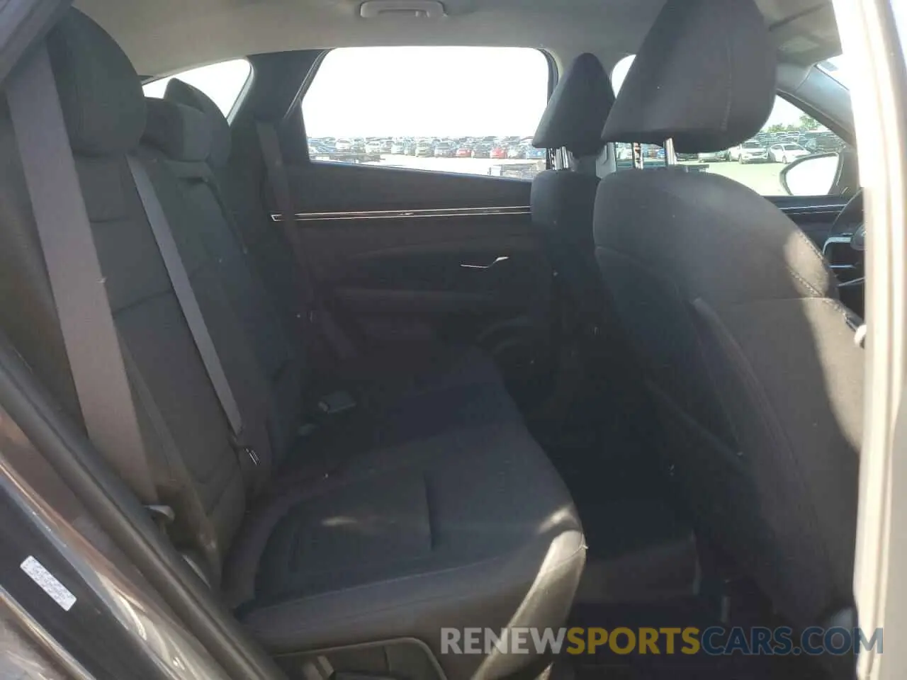11 Photograph of a damaged car KM8JBCAE2NU065874 HYUNDAI TUCSON 2022