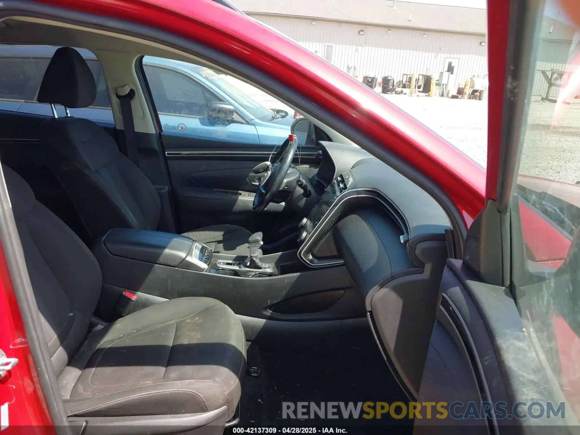 5 Фотография поврежденного автомобиля KM8JBCAE9NU041894 HYUNDAI TUCSON 2022
