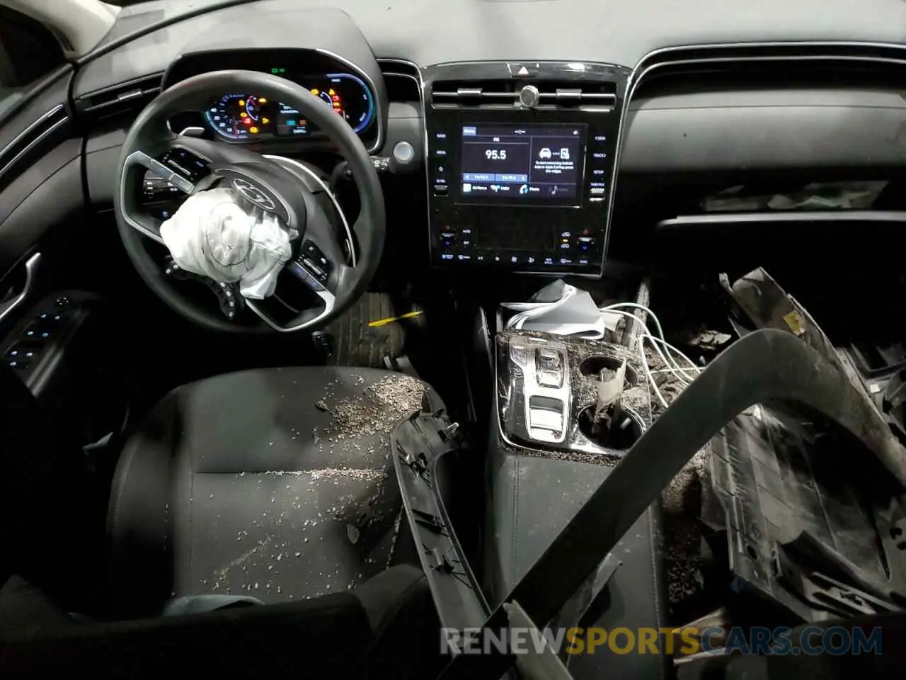 8 Photograph of a damaged car KM8JBDA29NU066533 HYUNDAI TUCSON 2022