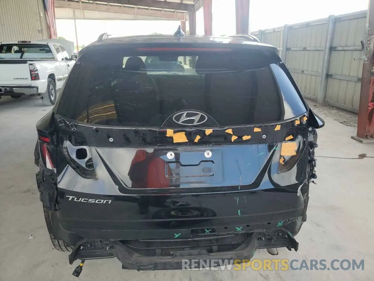 6 Photograph of a damaged car KM8JE3AE8NU052327 HYUNDAI TUCSON 2022