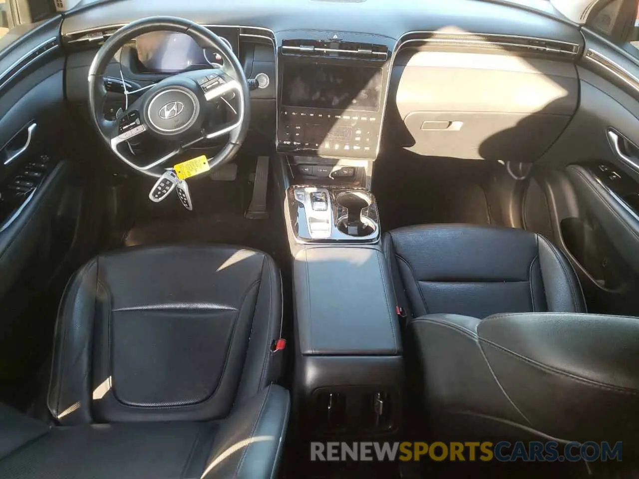 8 Photograph of a damaged car KM8JECA11NU082931 HYUNDAI TUCSON 2022