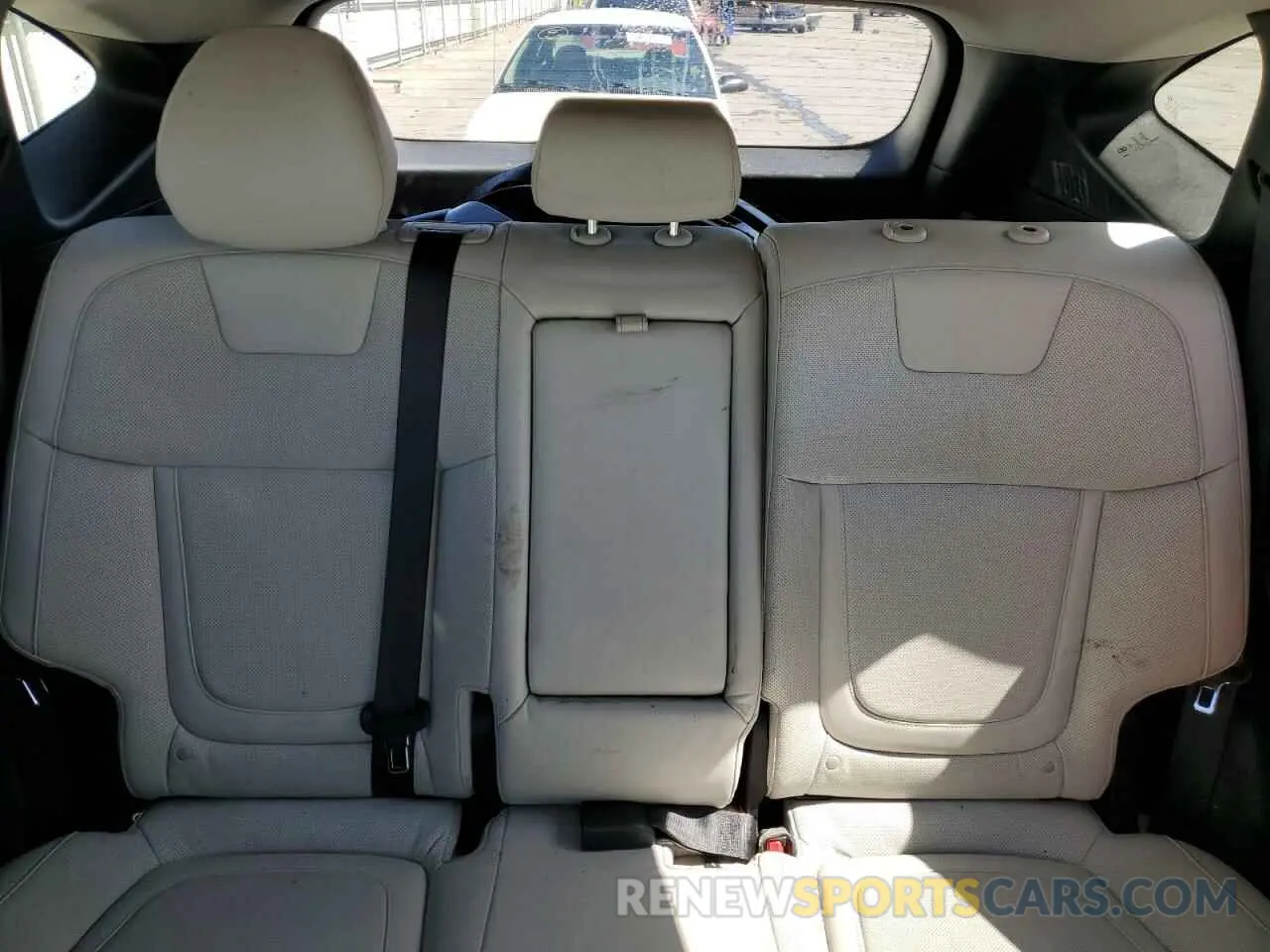 10 Photograph of a damaged car KM8JECA14NU072782 HYUNDAI TUCSON 2022
