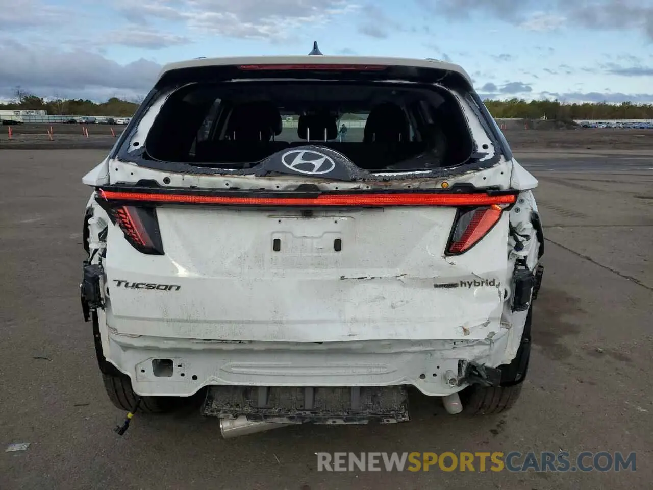 6 Photograph of a damaged car KM8JECA15NU076095 HYUNDAI TUCSON 2022