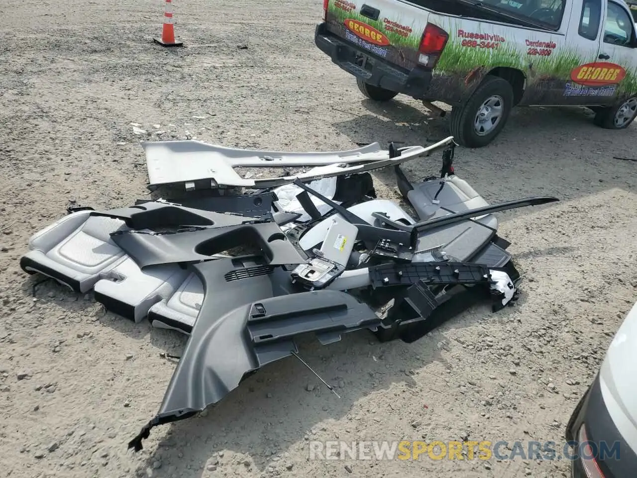 13 Photograph of a damaged car KM8JECA1XNU033288 HYUNDAI TUCSON 2022
