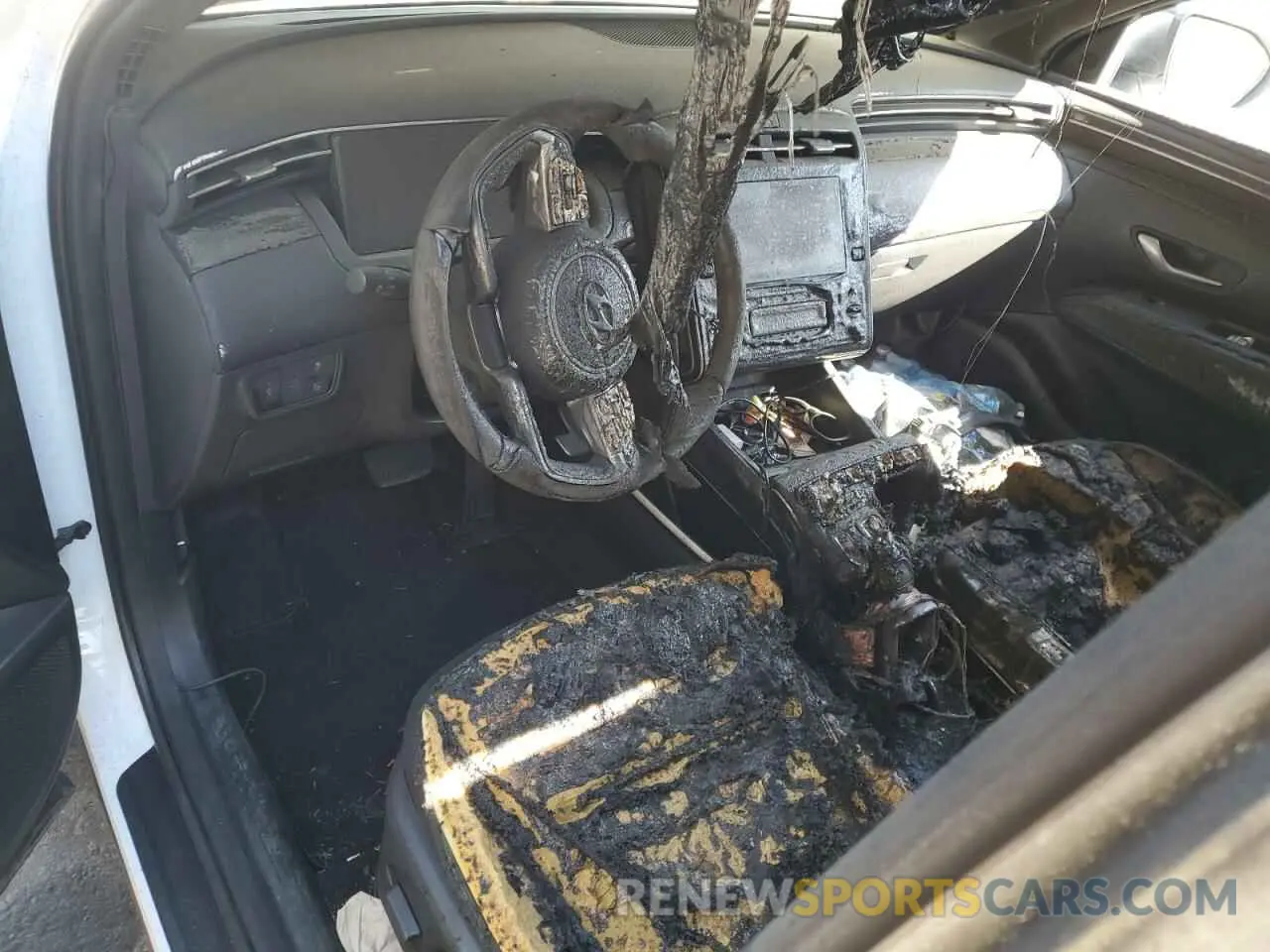 8 Фотография поврежденного автомобиля KM8JFCA14NU034238 HYUNDAI TUCSON 2022