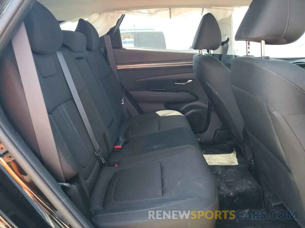 11 Photograph of a damaged car KM8JFCA14NU058331 HYUNDAI TUCSON 2022