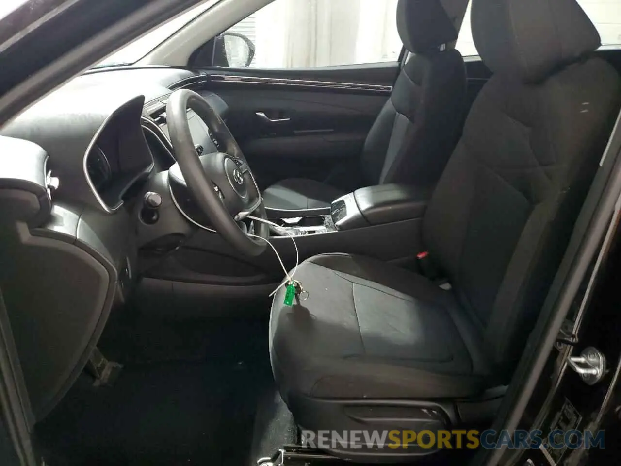 7 Photograph of a damaged car 5NMJA3AE0PH288433 HYUNDAI TUCSON 2023
