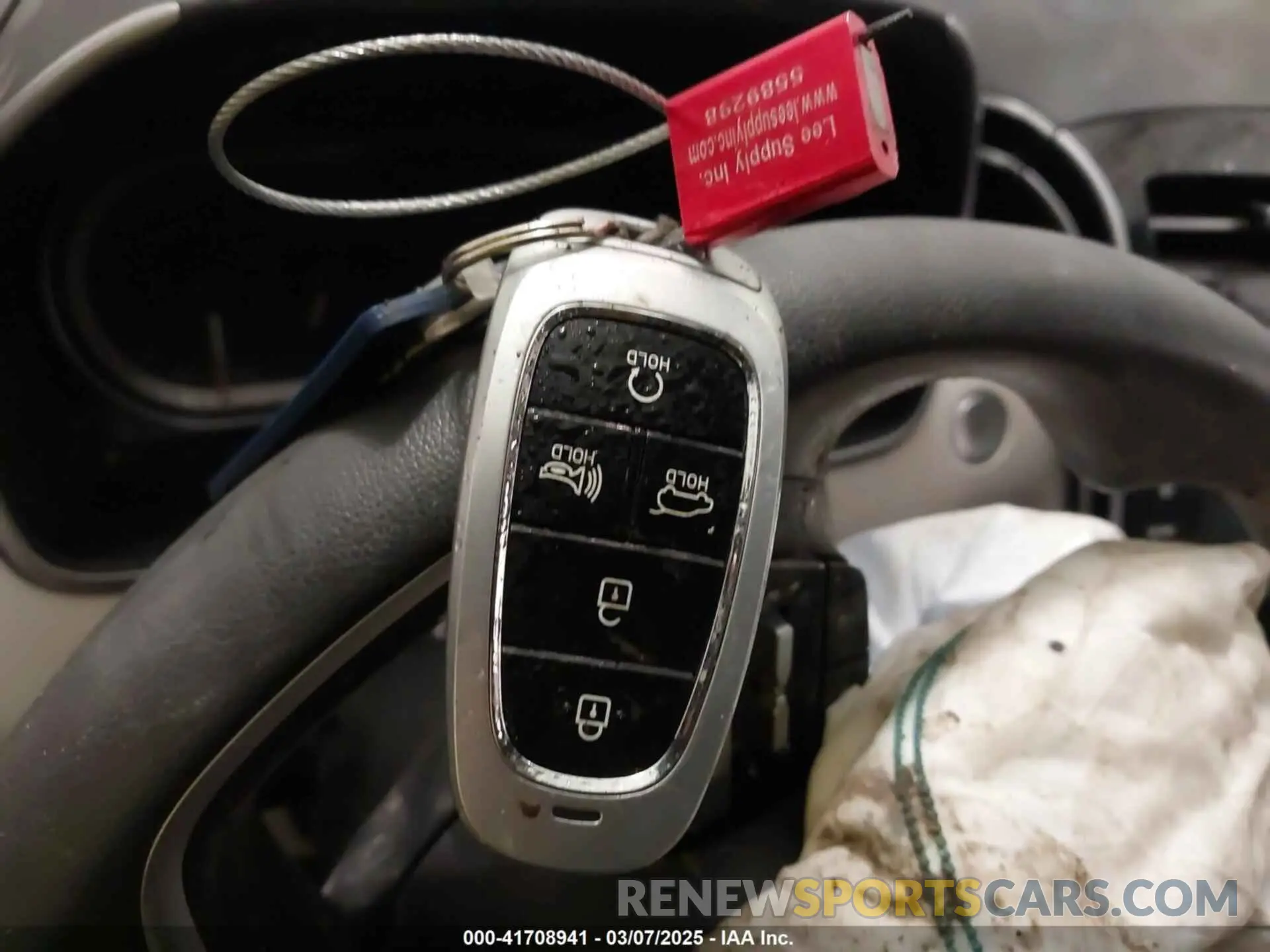 11 Photograph of a damaged car 5NMJB3AE0PH249340 HYUNDAI TUCSON 2023